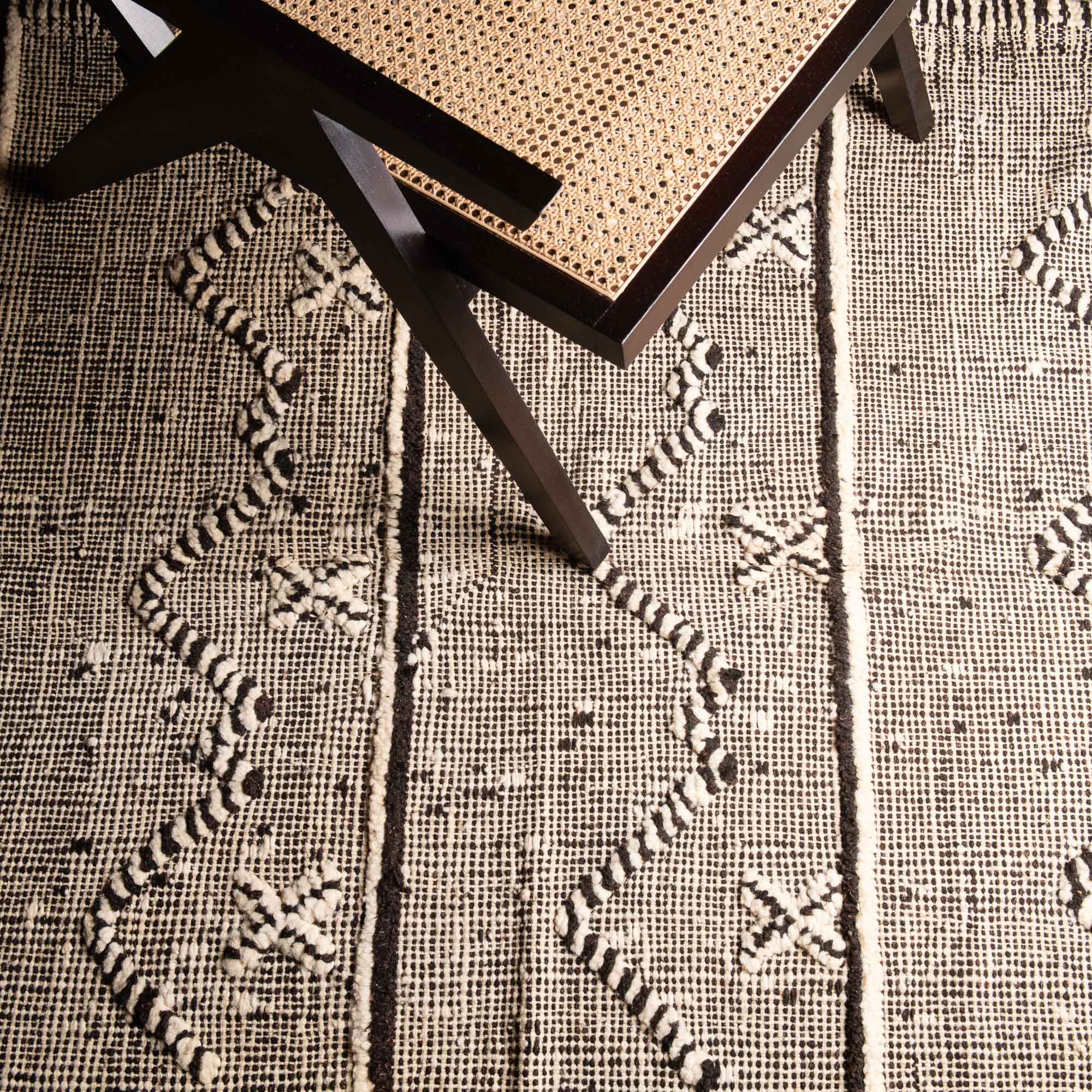 Agourai - taznakht kilim rug - Benisouk