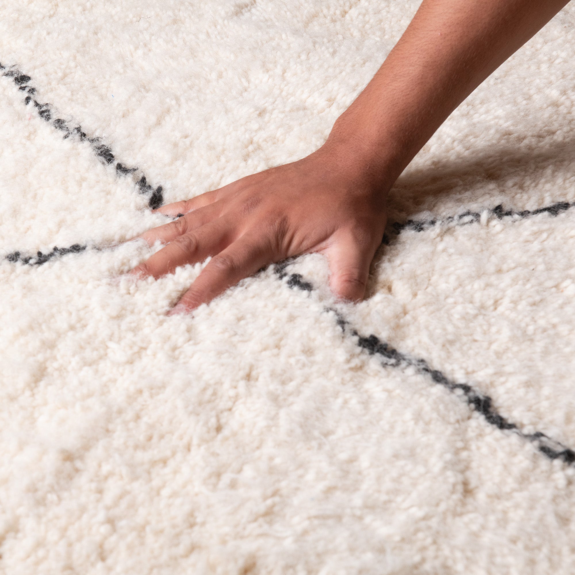 Almas - Beni ourain rug - Benisouk