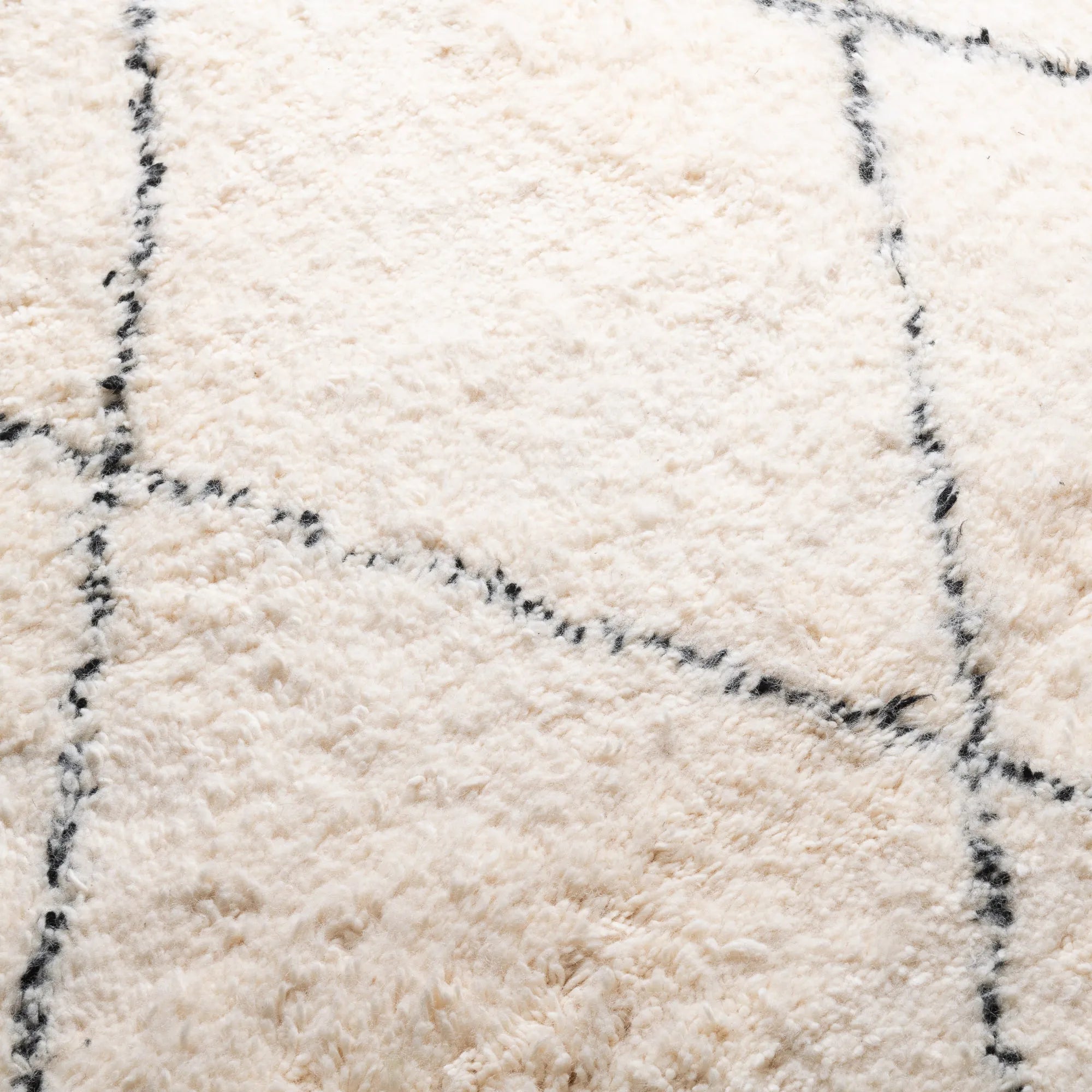 Almas - Beni ourain rug - Benisouk