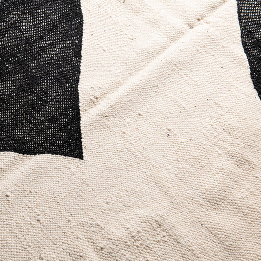 Alya - taznakht kilim rug - Benisouk