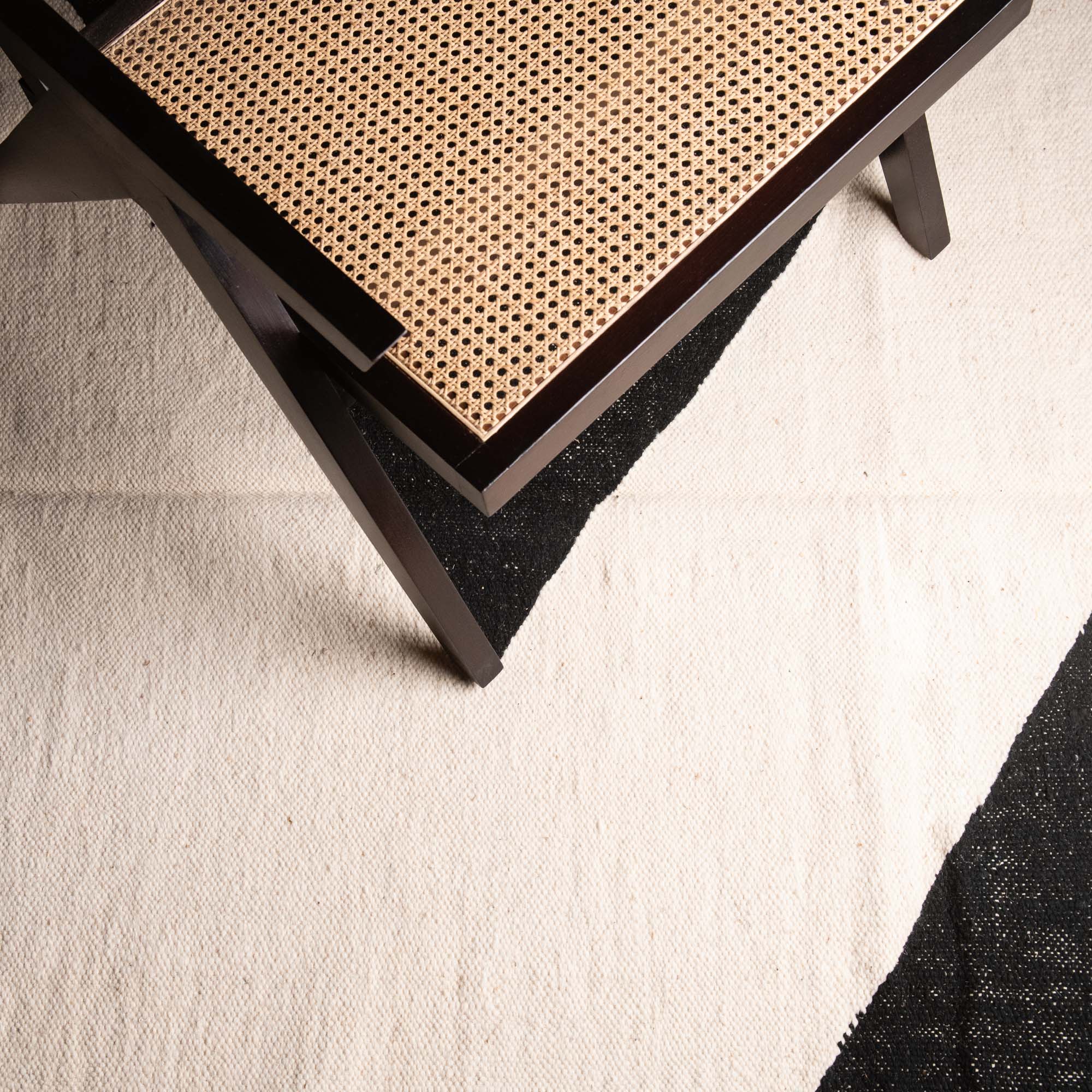 Alya - taznakht kilim rug - Benisouk