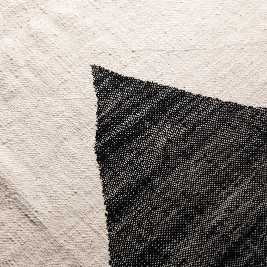 Alya - taznakht kilim rug - Benisouk