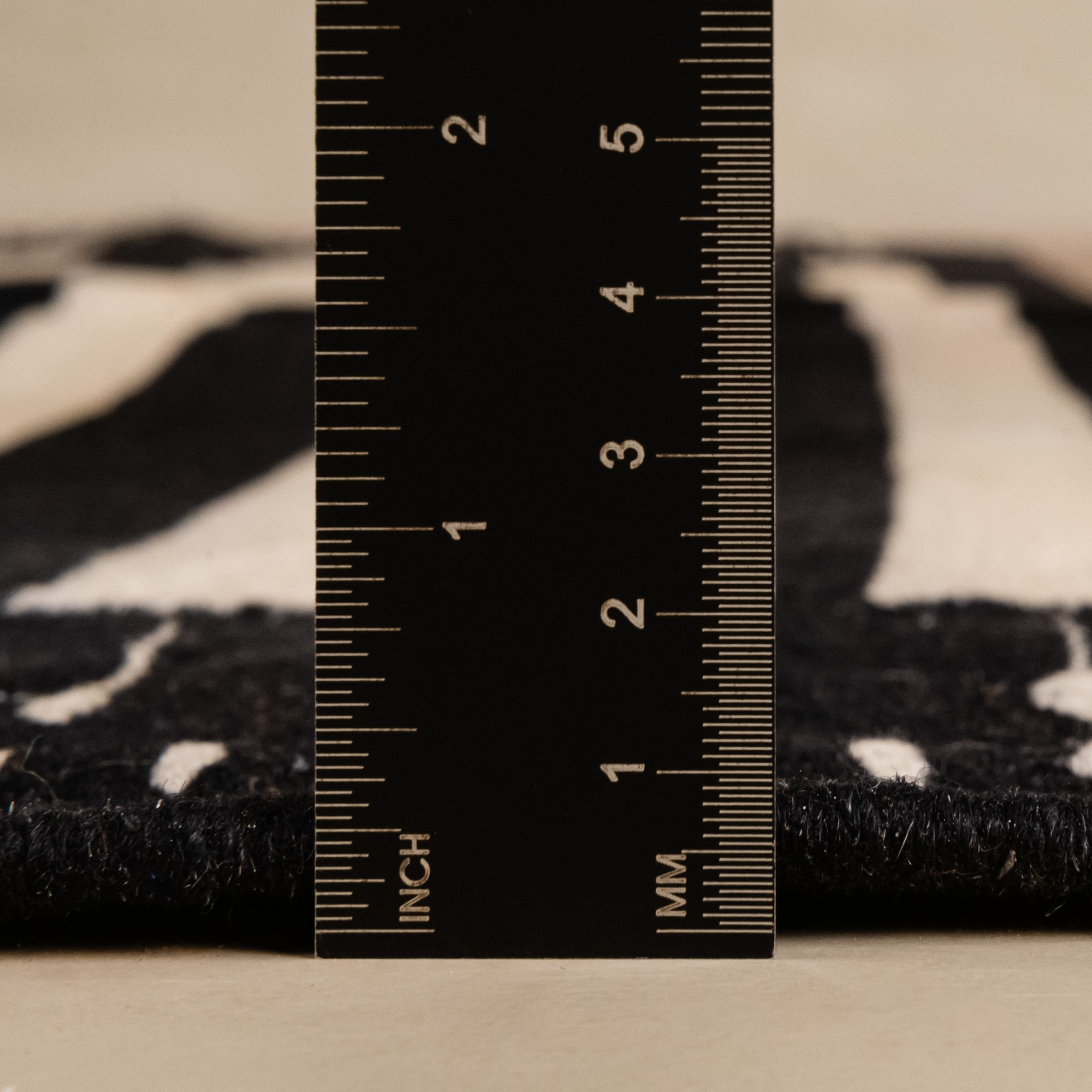 Alyass - Flatweave Moroccan rug - Benisouk