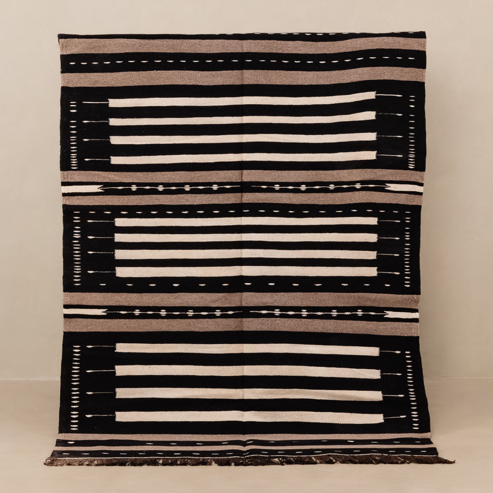 Alyass - Flatweave Moroccan rug - Benisouk