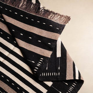 Alyass - Flatweave Moroccan rug - Benisouk
