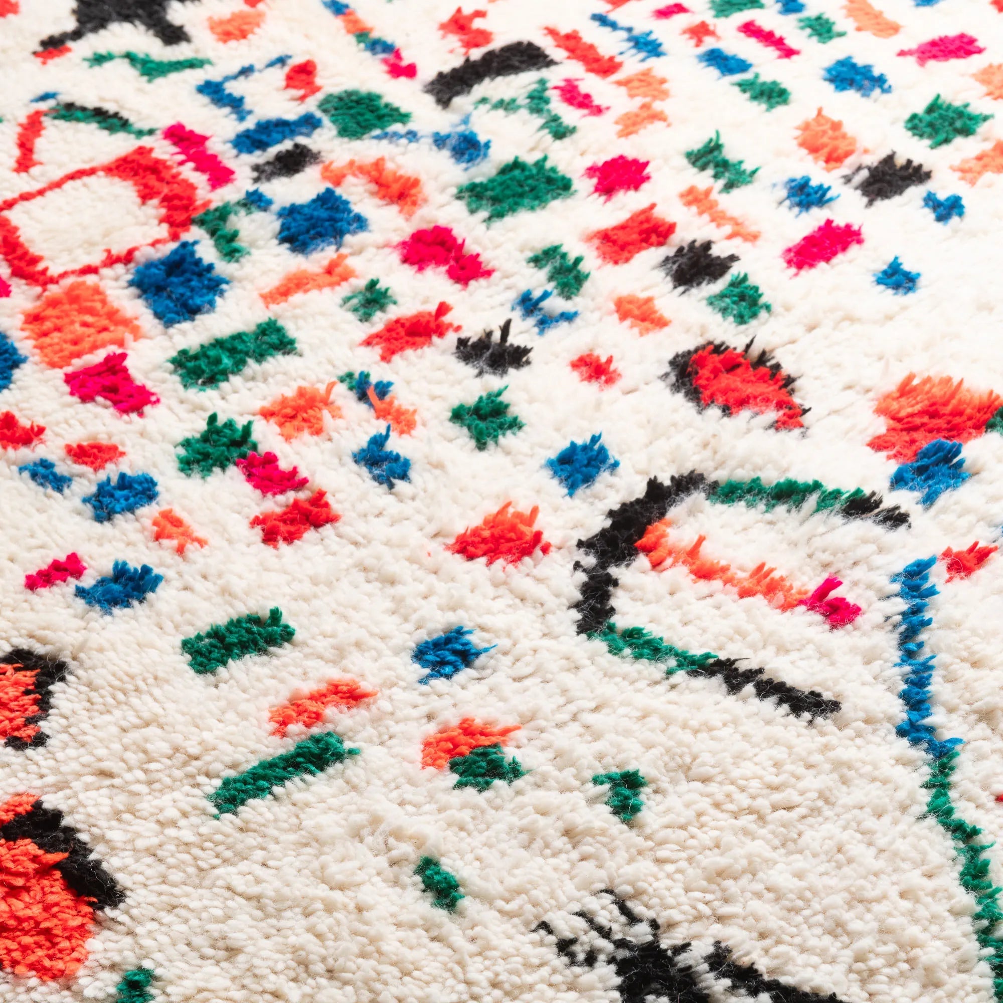 Amadur - Vintage azilal rug - Benisouk