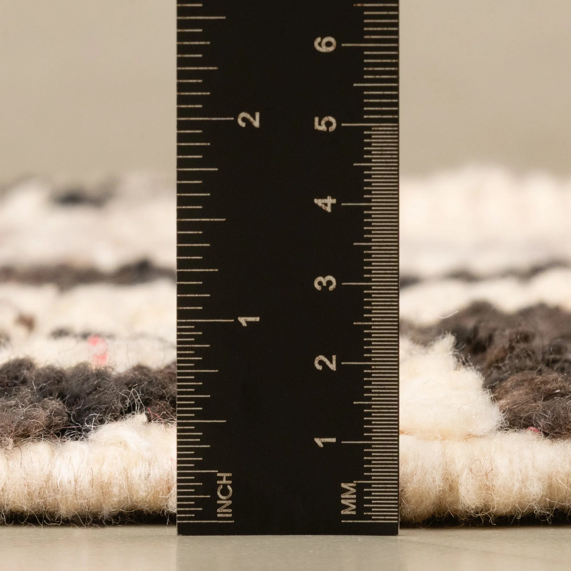 Amaria - vintage boujad rug - Benisouk