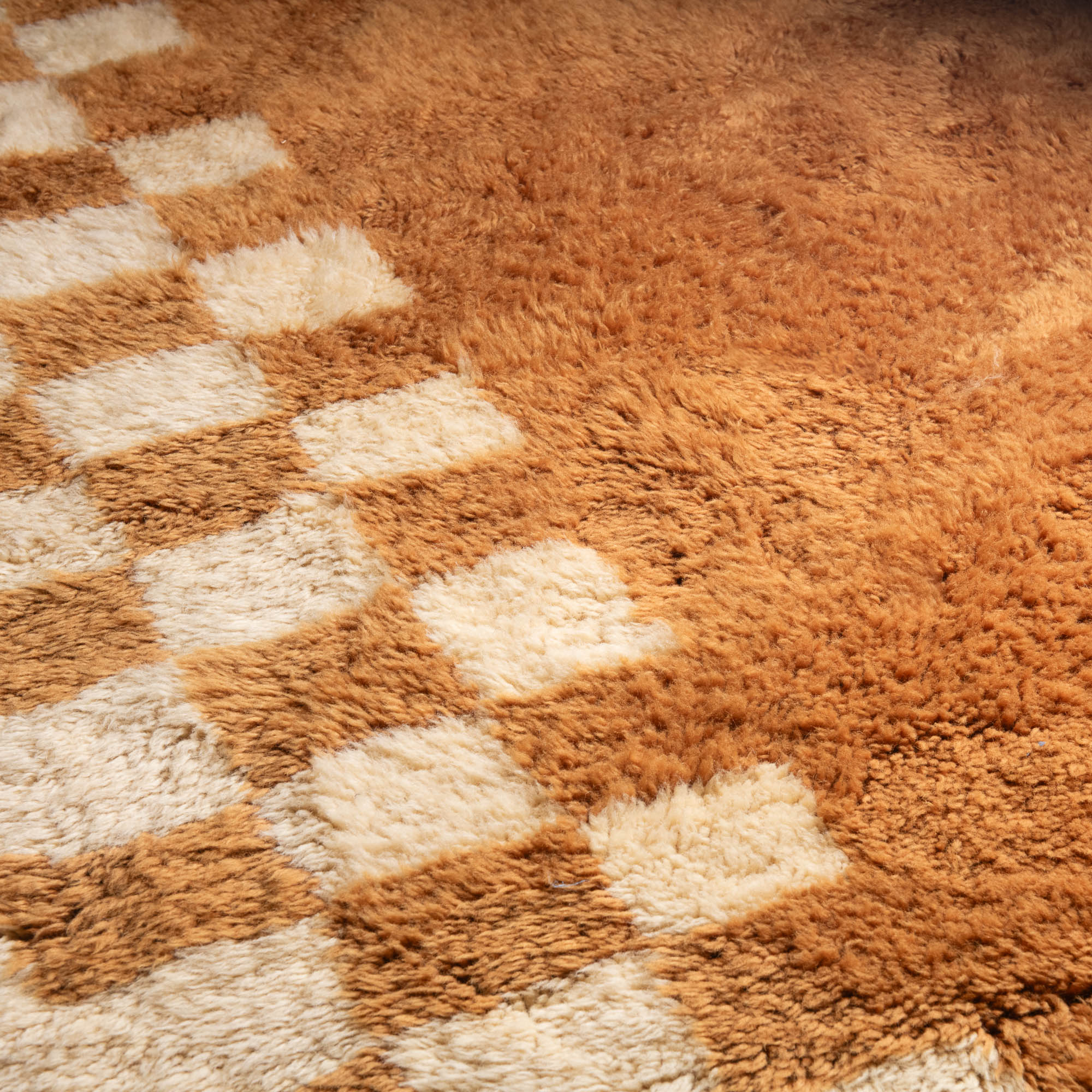 Amberline - Luxury Shag Moroccan Rug - Benisouk