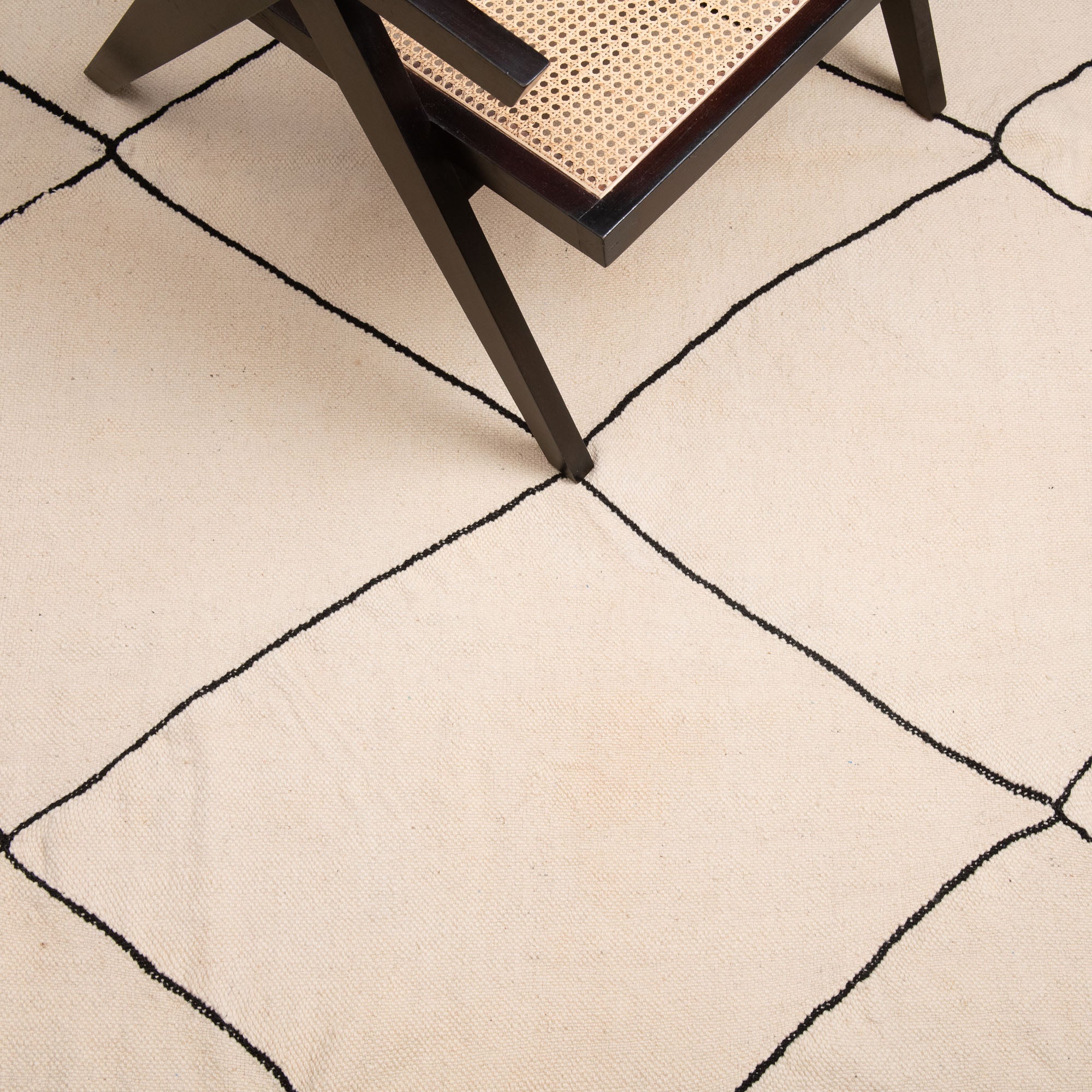 Amenzu - Flatweave Moroccan rug - Benisouk