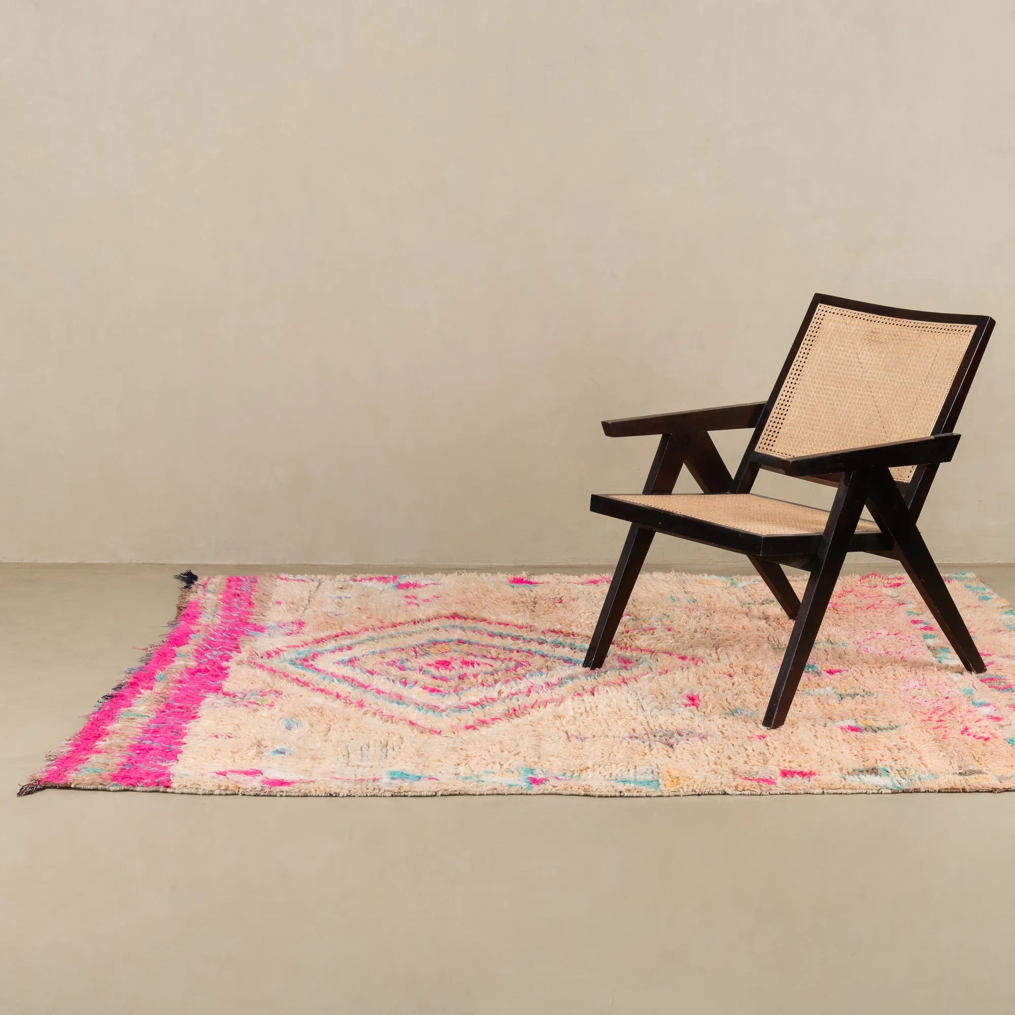 Amine - vintage boujad rug - Benisouk