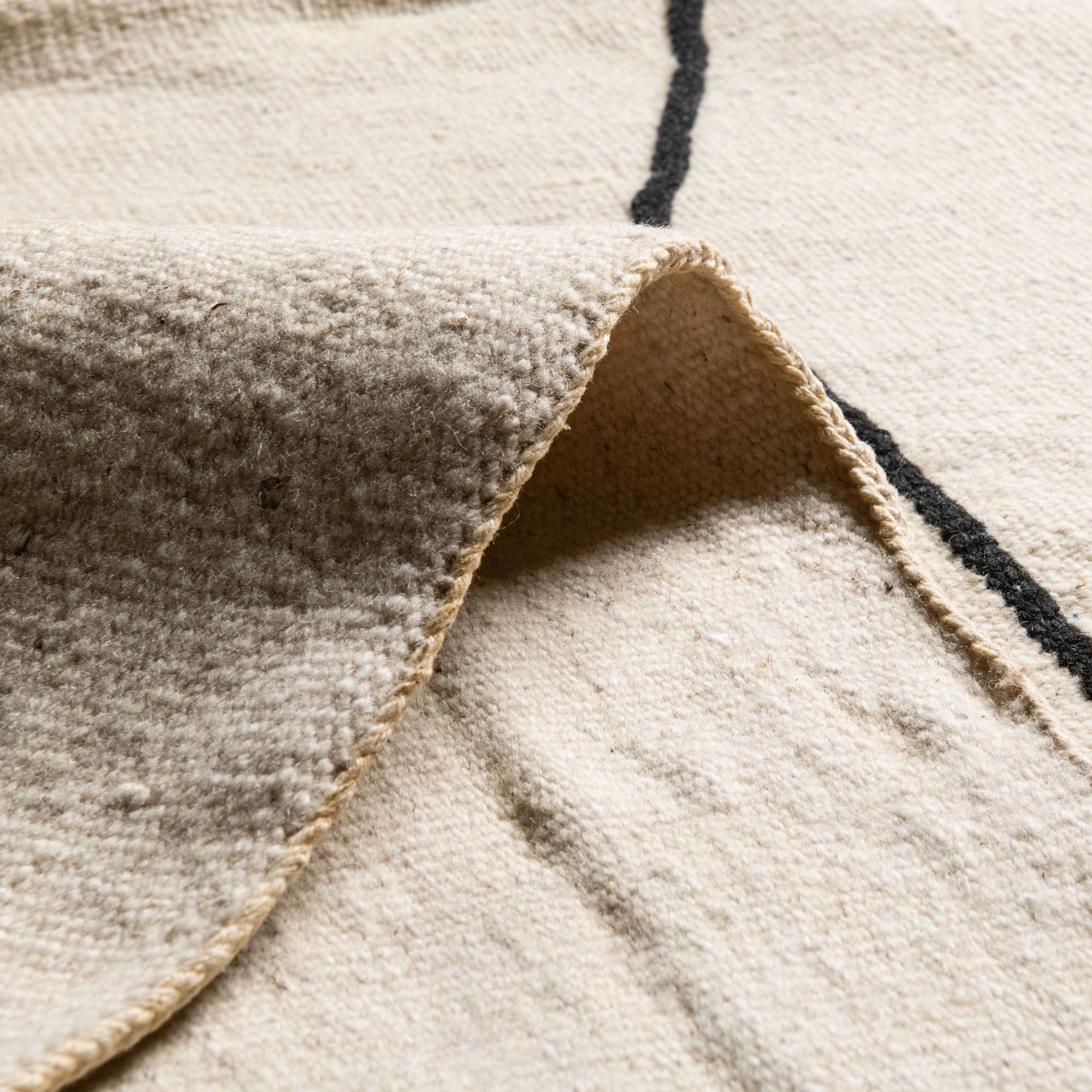 Anir - Flatweave Moroccan rug - Benisouk