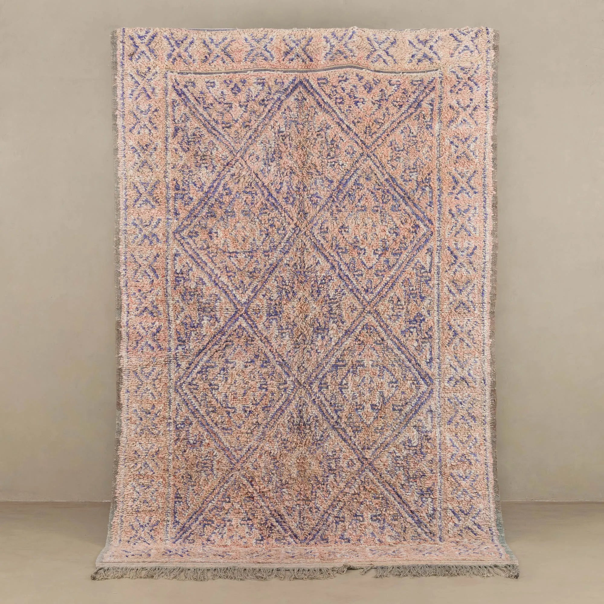 Atika - vintage beni mguild rug - Benisouk