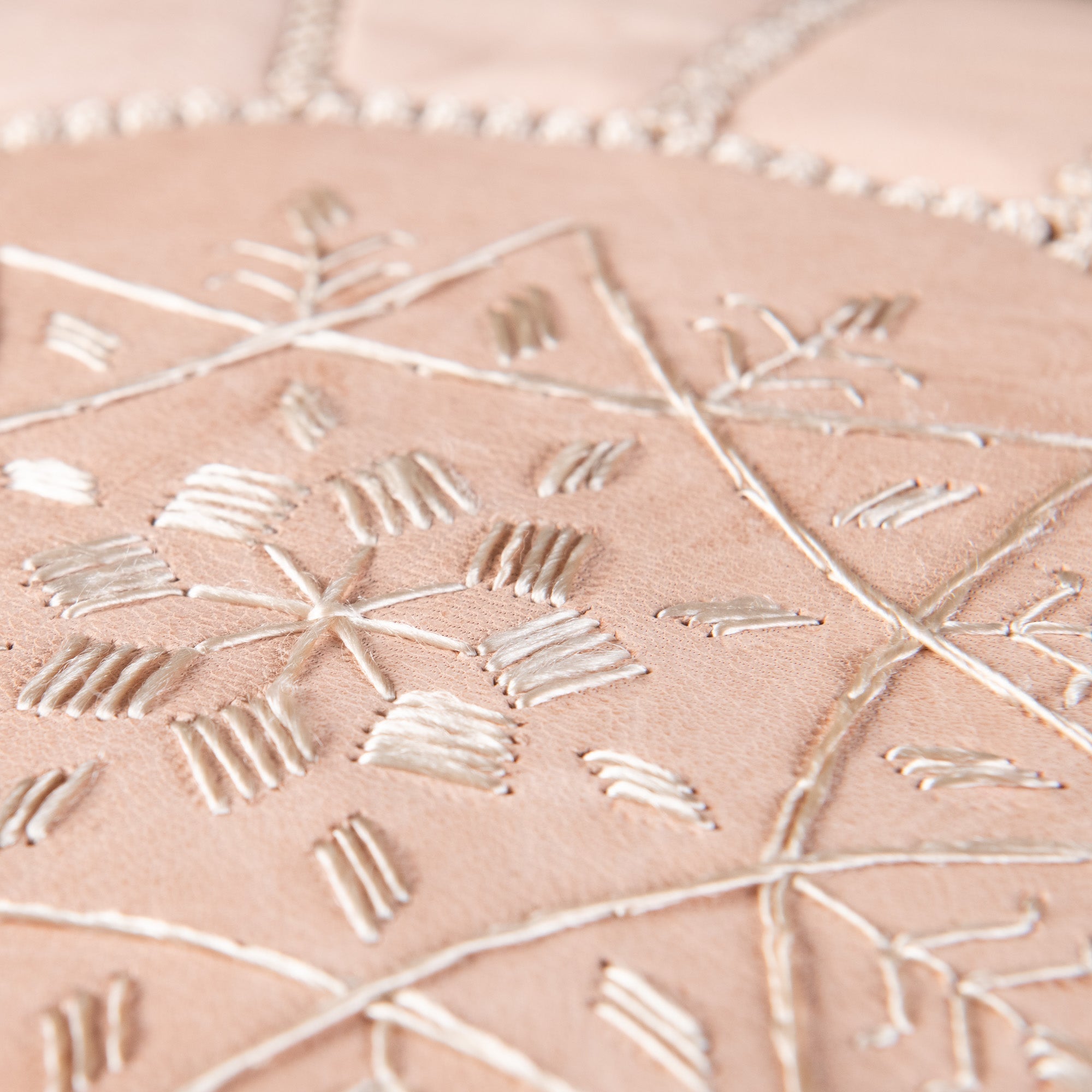 Authentic Moroccan Leather Pouf - Nude - Benisouk