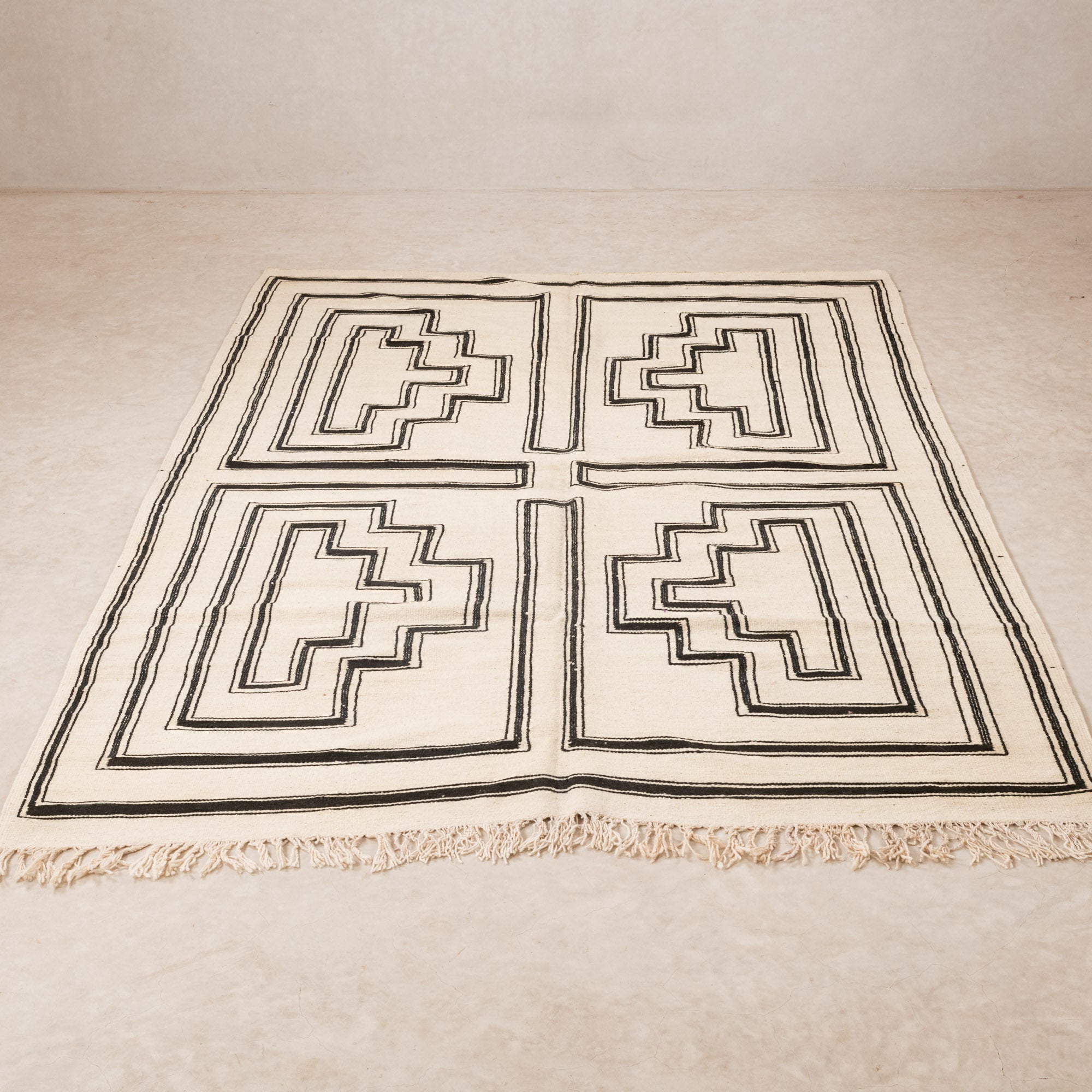 Azmar - Flatweave Moroccan rug - Benisouk