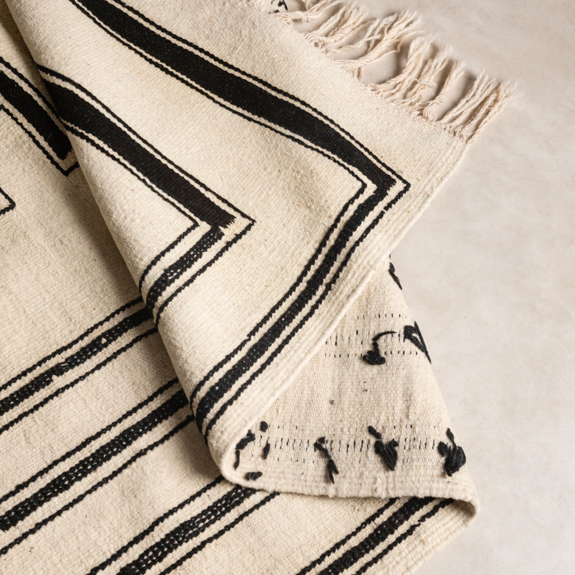 Azmar - Flatweave Moroccan rug - Benisouk