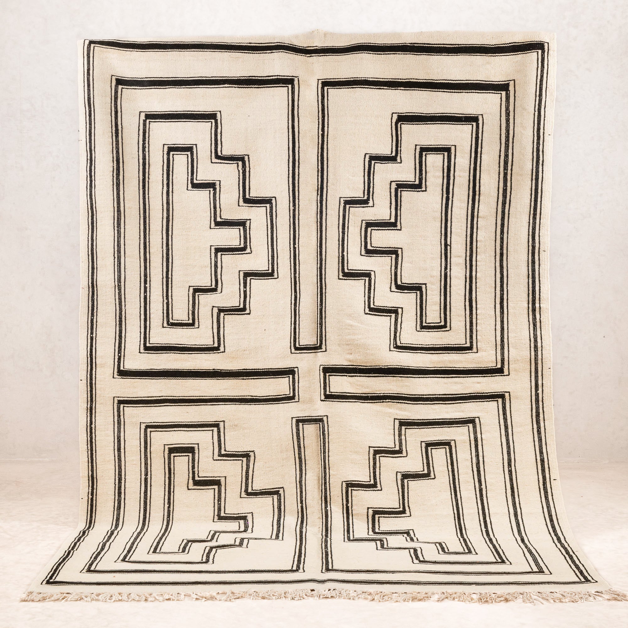 Azmar - Flatweave Moroccan rug