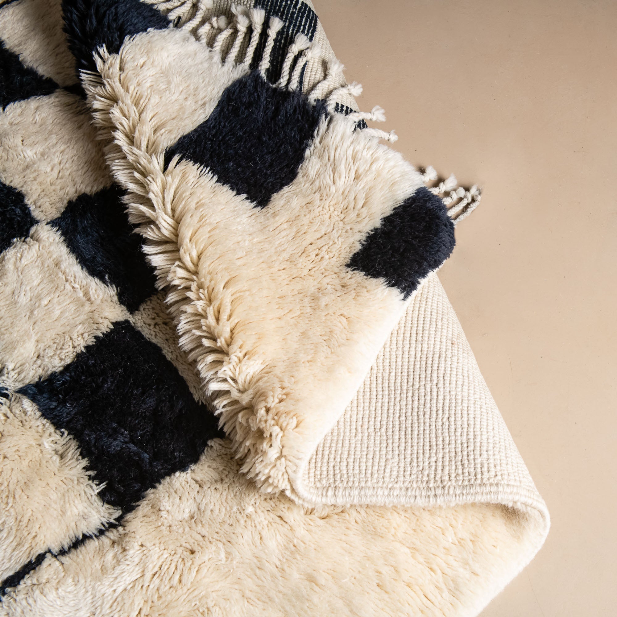 Badra - Luxury Shag Moroccan Rug - Benisouk