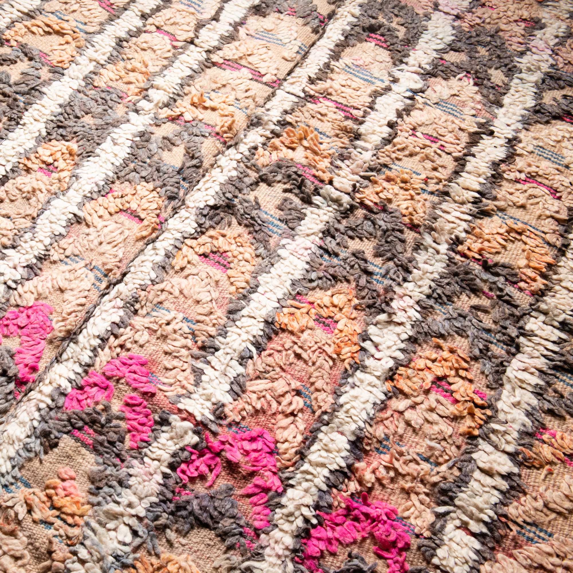 Bakezda - vintage boujad rug - Benisouk