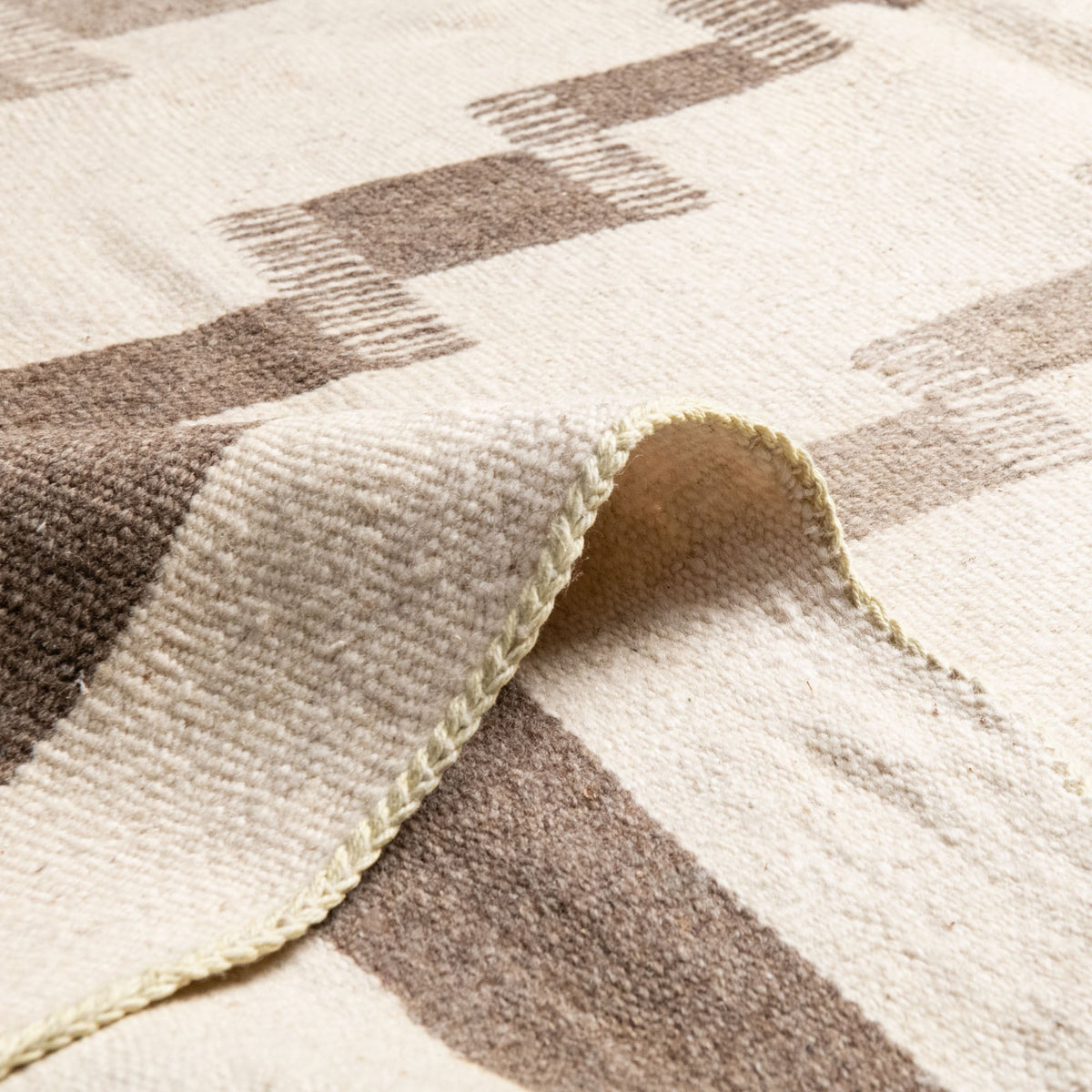 Basi - Flatweave Moroccan rug - Benisouk