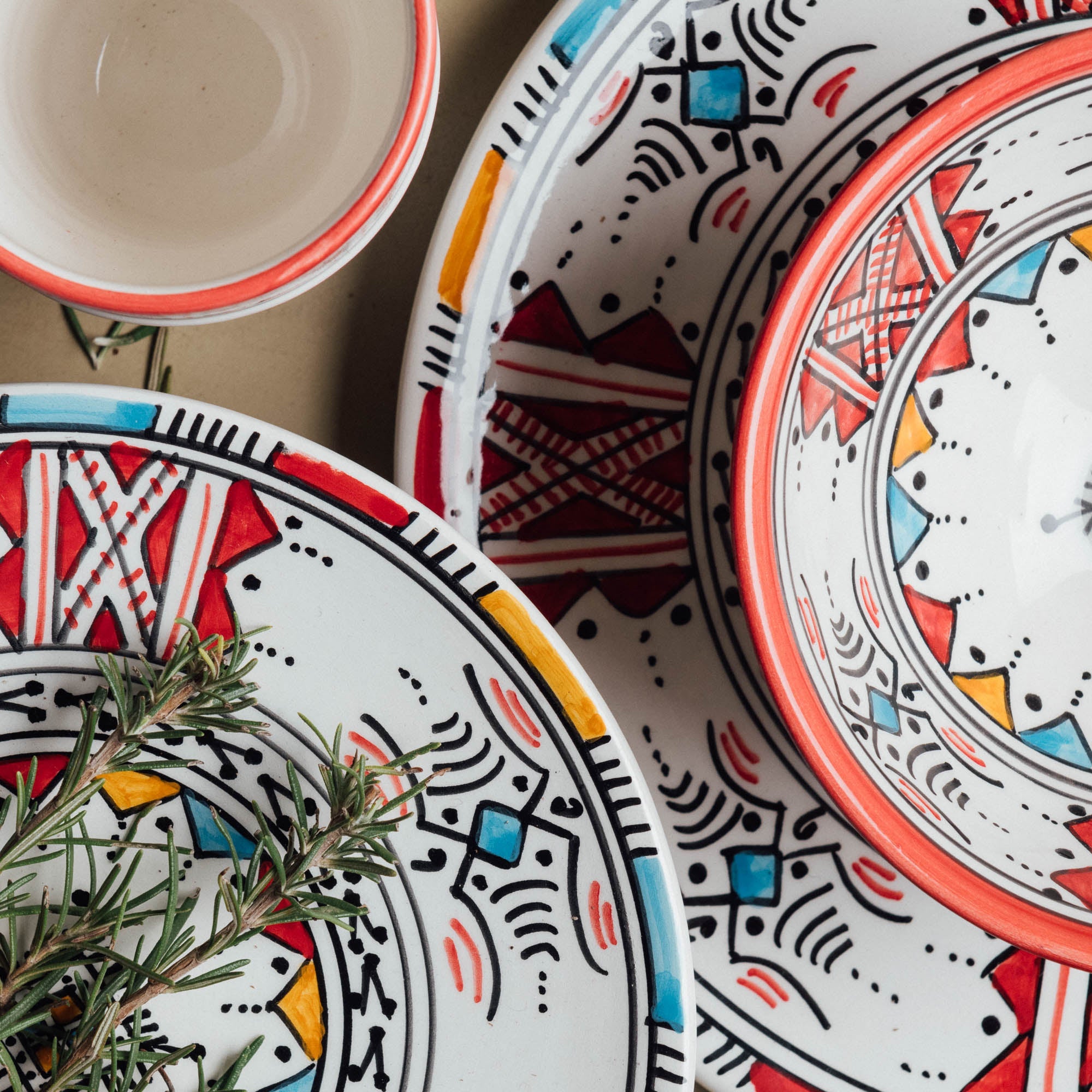 Berber Essence - Handcrafted Moroccan Dinnerware Set - Benisouk