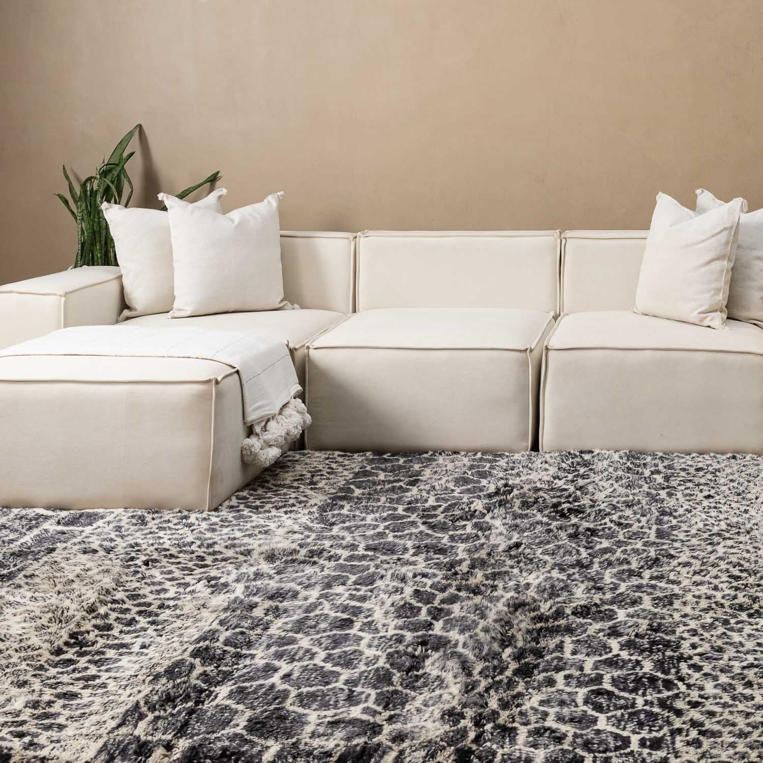 Black Mamba - Luxury Shag Moroccan Rug - Benisouk