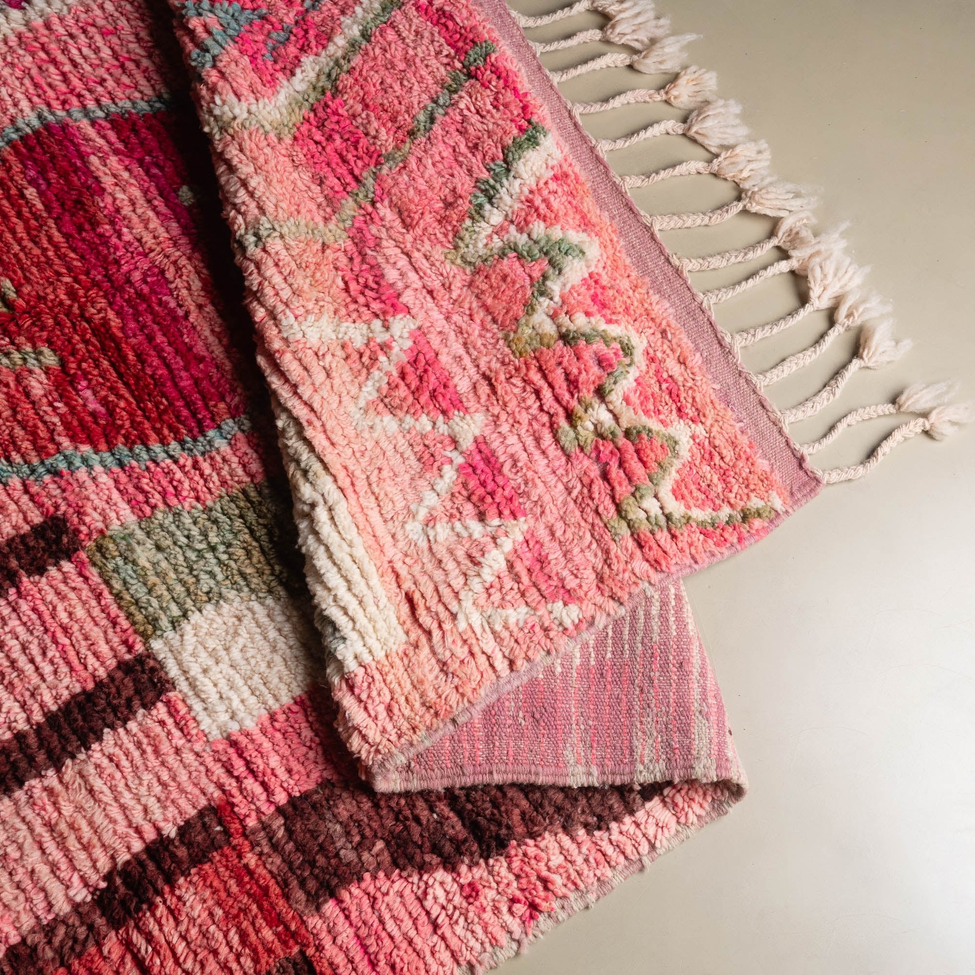 Chaima - vintage boujad rug - Benisouk