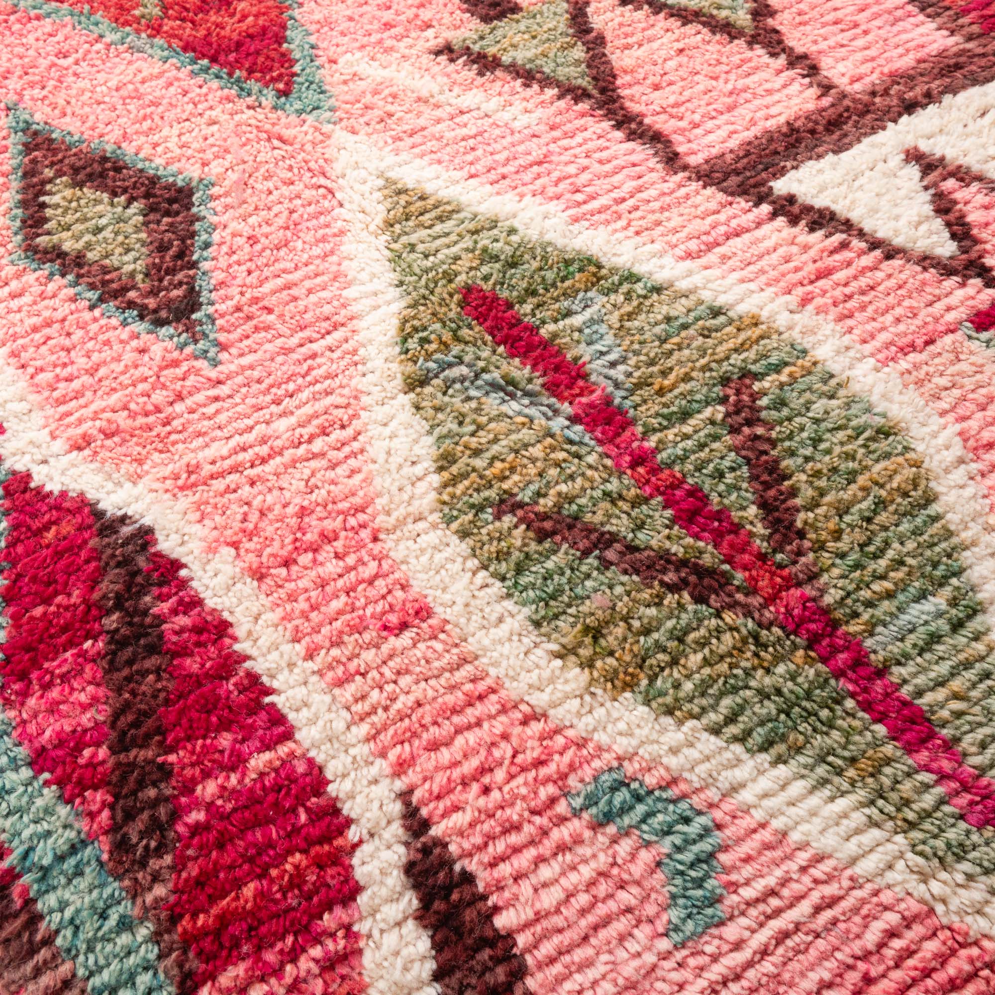 Chaima - vintage boujad rug - Benisouk