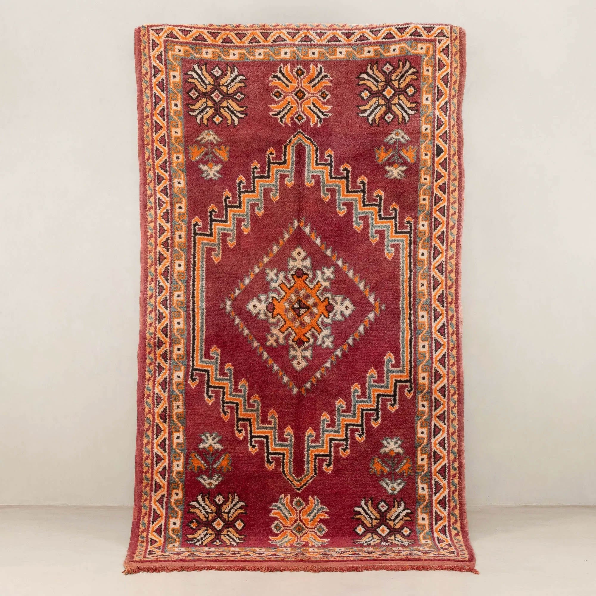 Chaimaa - vintage boujad rug
