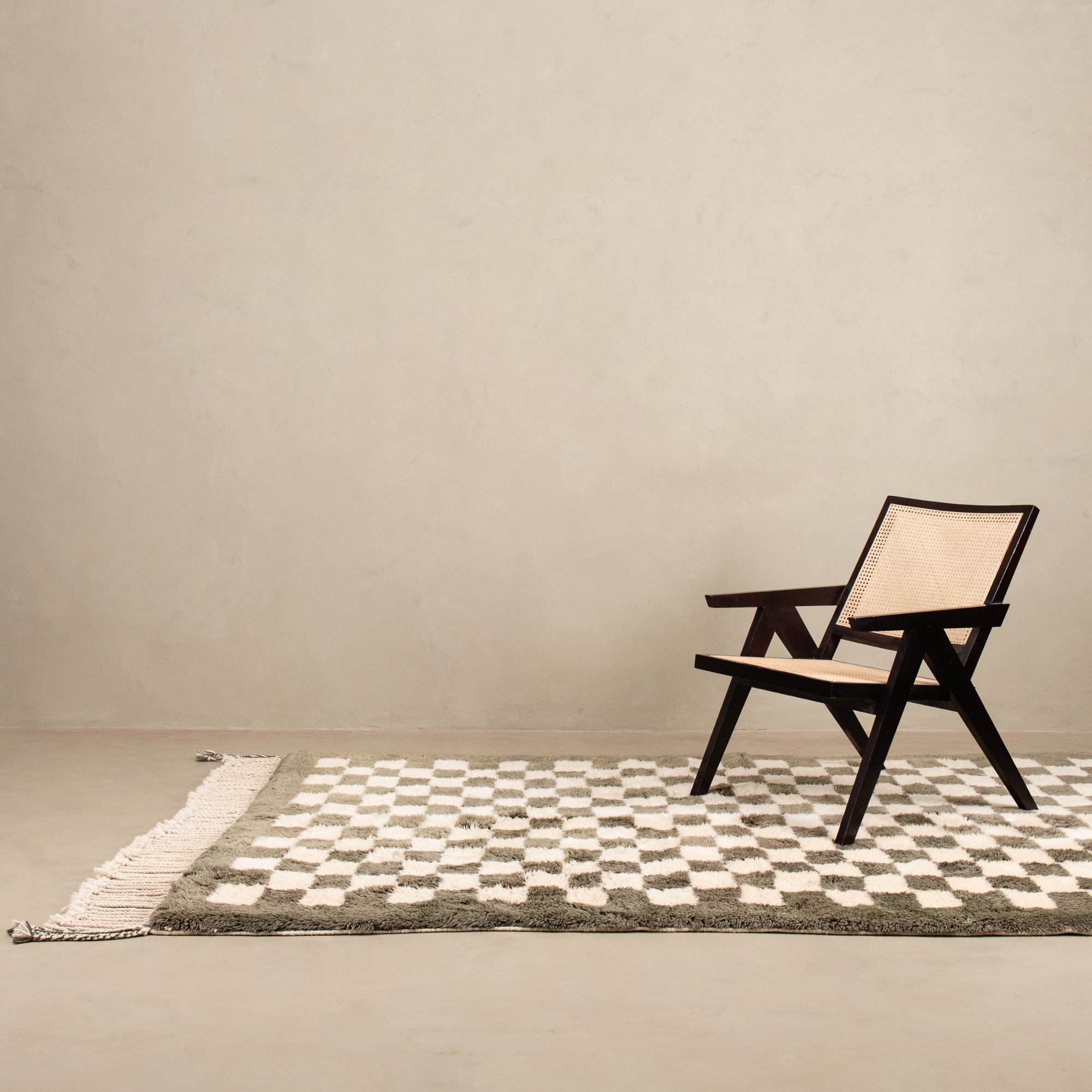 Checkered Garden - Luxury Shag Moroccan Rug - Benisouk
