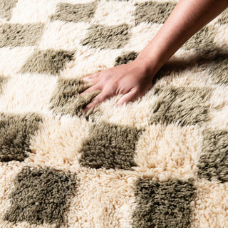 Checkered Garden - Luxury Shag Moroccan Rug - Benisouk