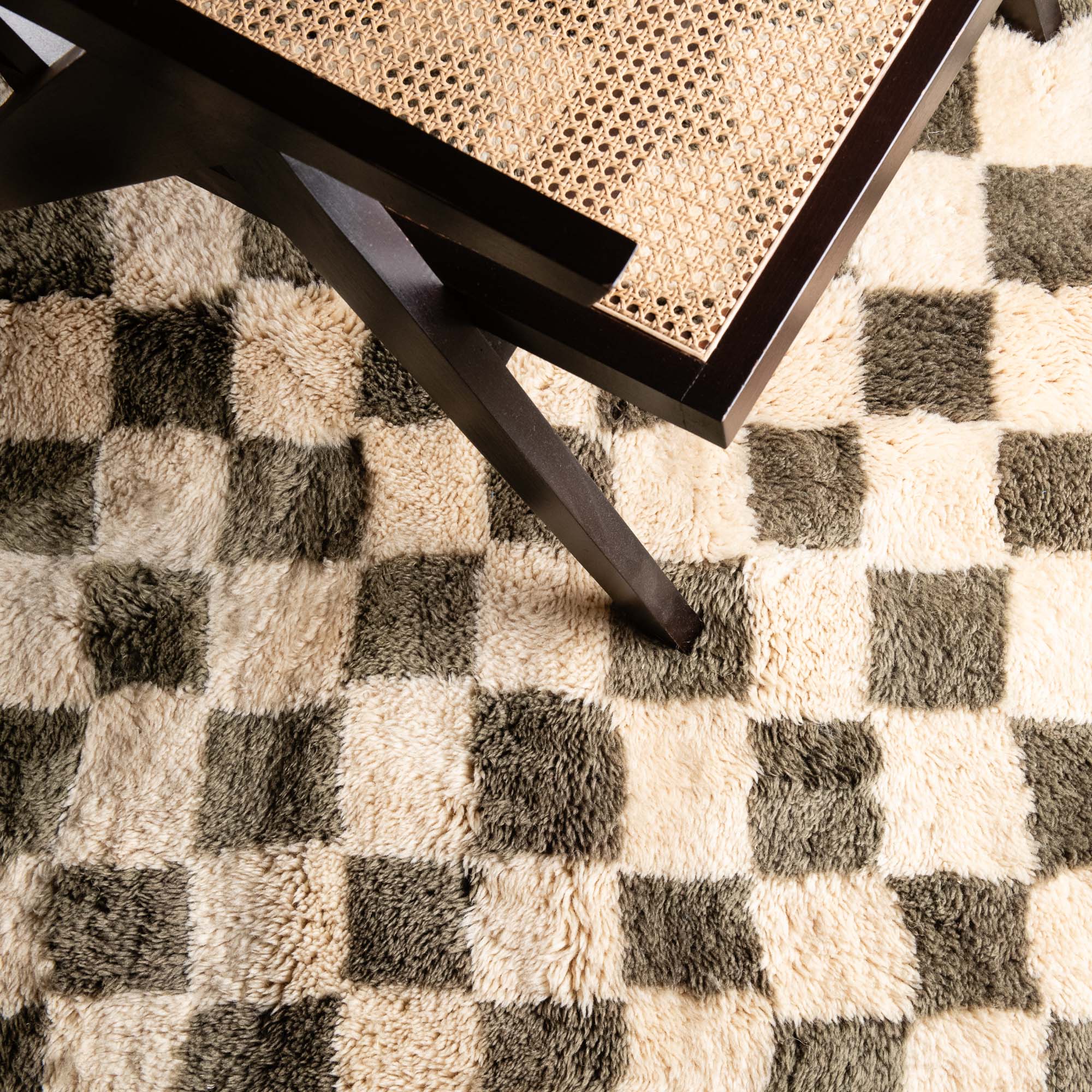 Checkered Garden - Luxury Shag Moroccan Rug - Benisouk