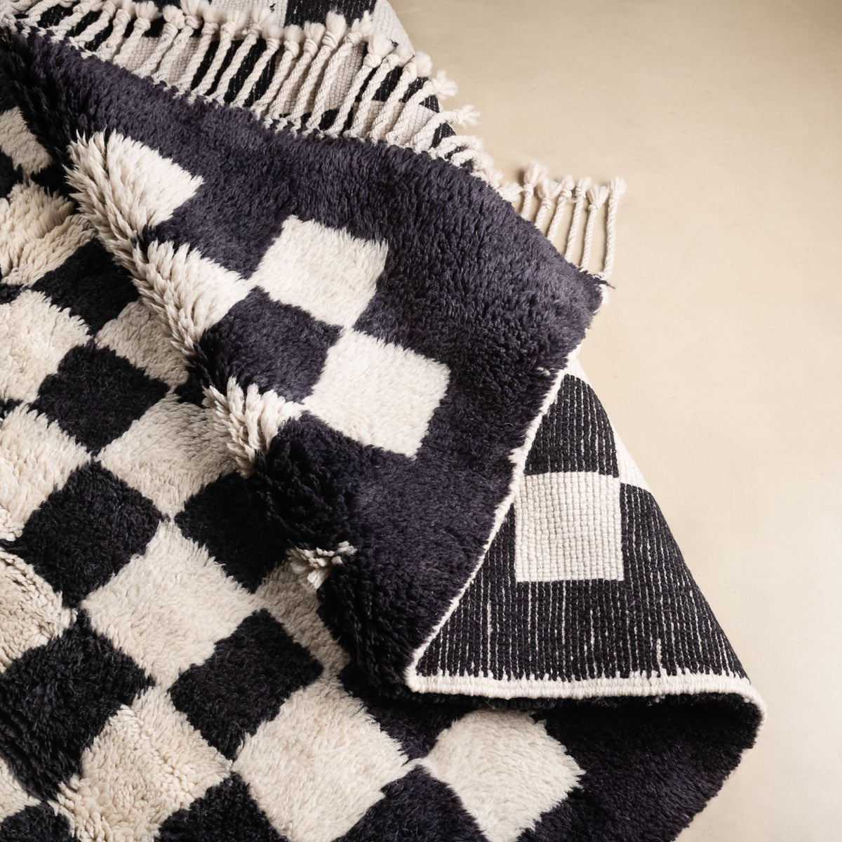 Chess - Luxury Shag Moroccan Rug - Benisouk