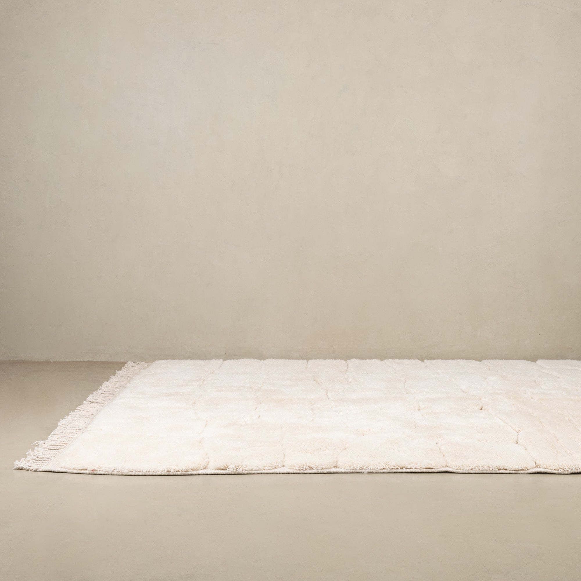 Cloudy Sky - Luxury Shag Moroccan Rug - Benisouk