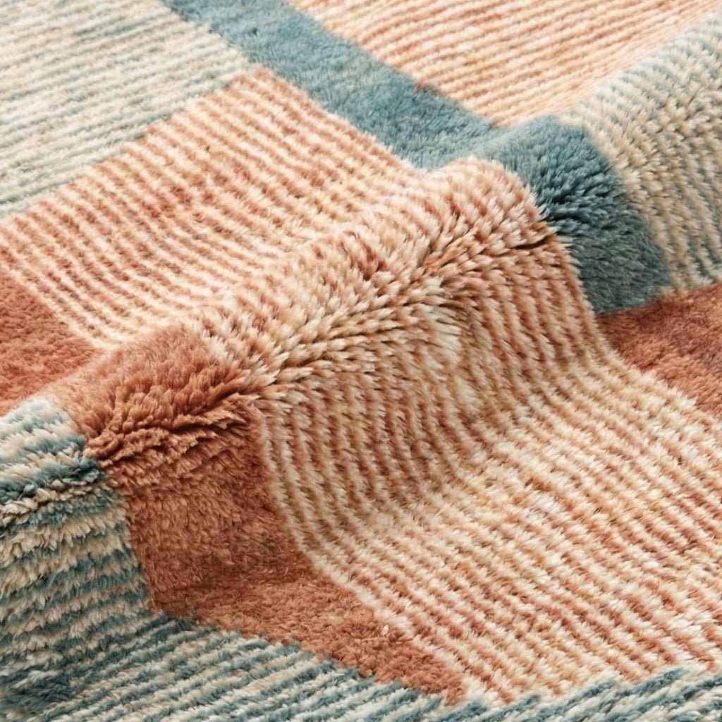 Coastal Light - Luxury Shag Moroccan Rug - Benisouk