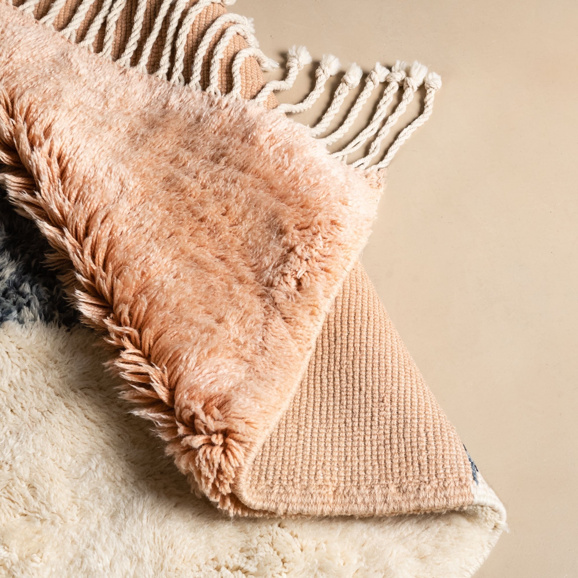 Collapse - Luxury Shag Moroccan Rug - Benisouk