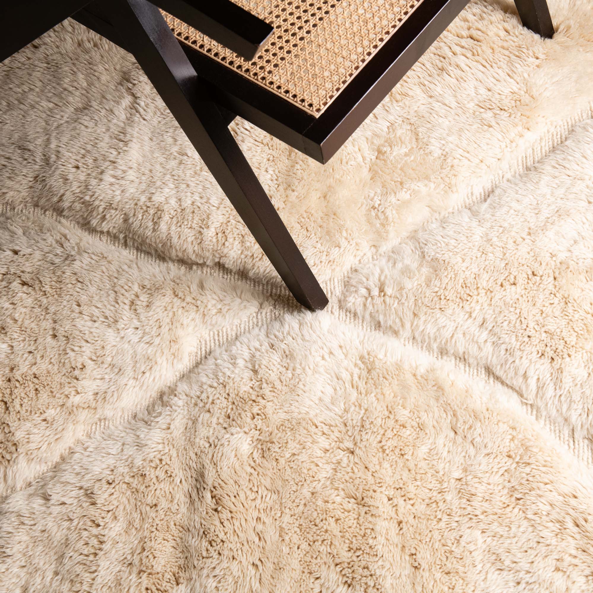 Cross - Roads - Luxury Shag Moroccan Rug - Benisouk