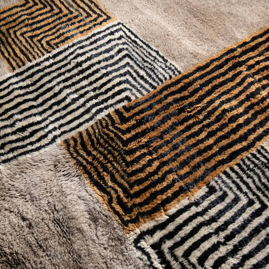 Crossing Lines - Luxury Shag Moroccan Rug - Benisouk