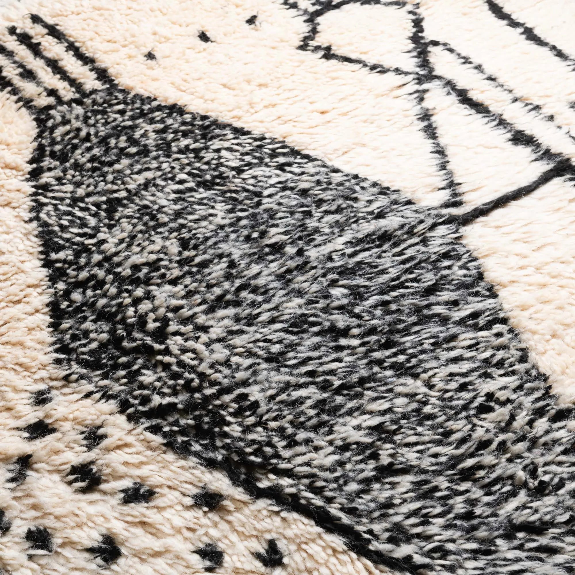 Dalya - Azilal rug - Benisouk