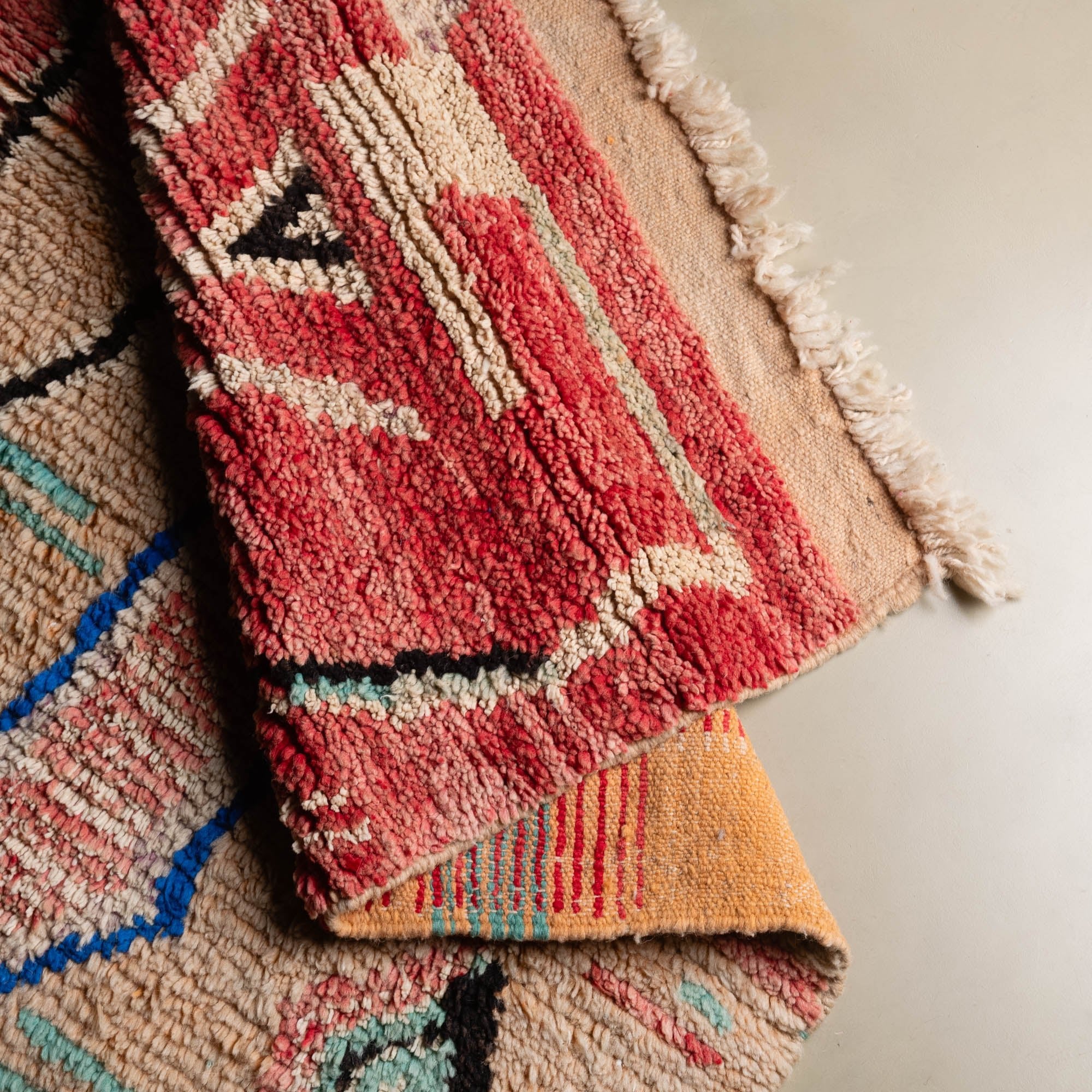 Delina - vintage boujad rug - Benisouk