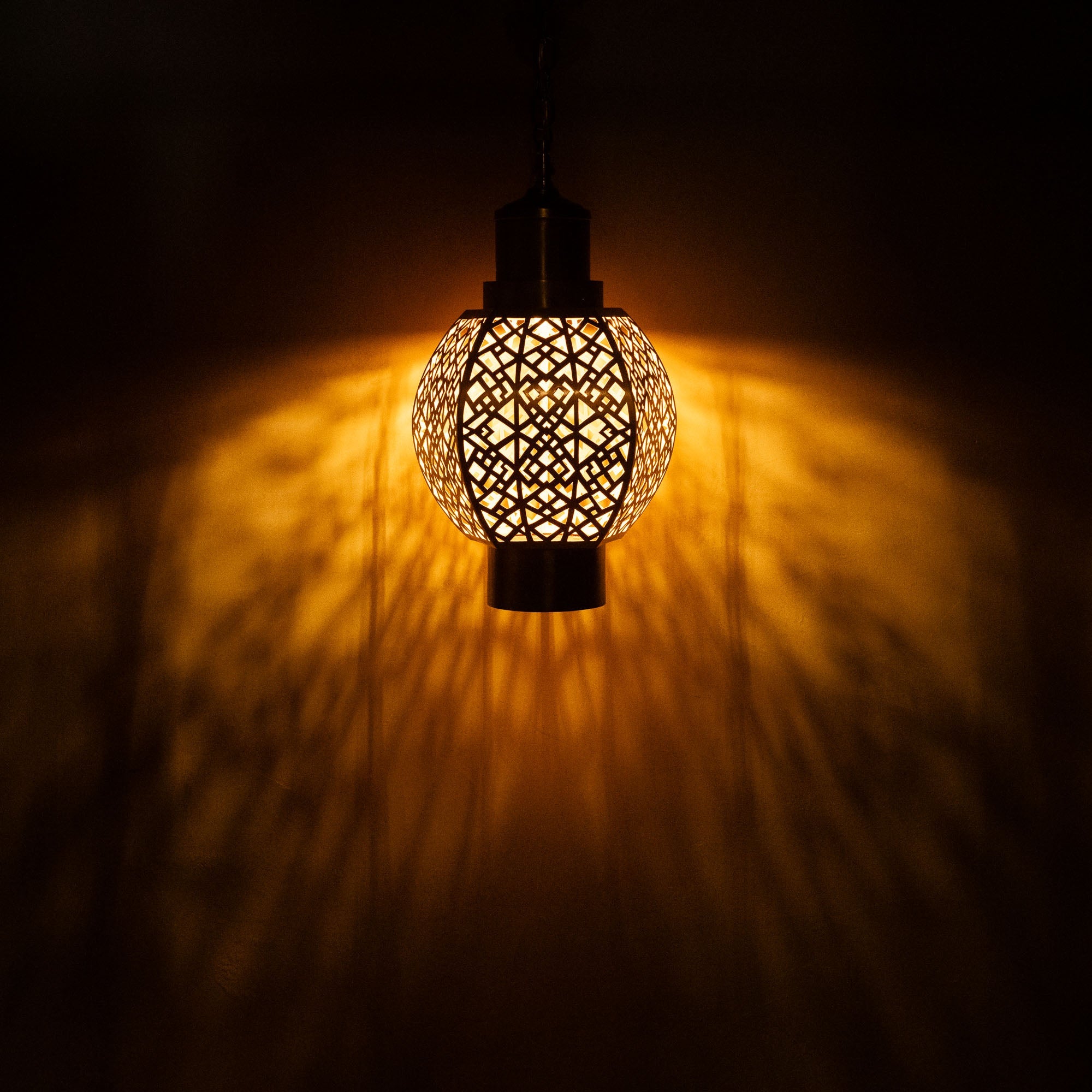 Diyae - Moroccan Pendant Light Fixture - Benisouk