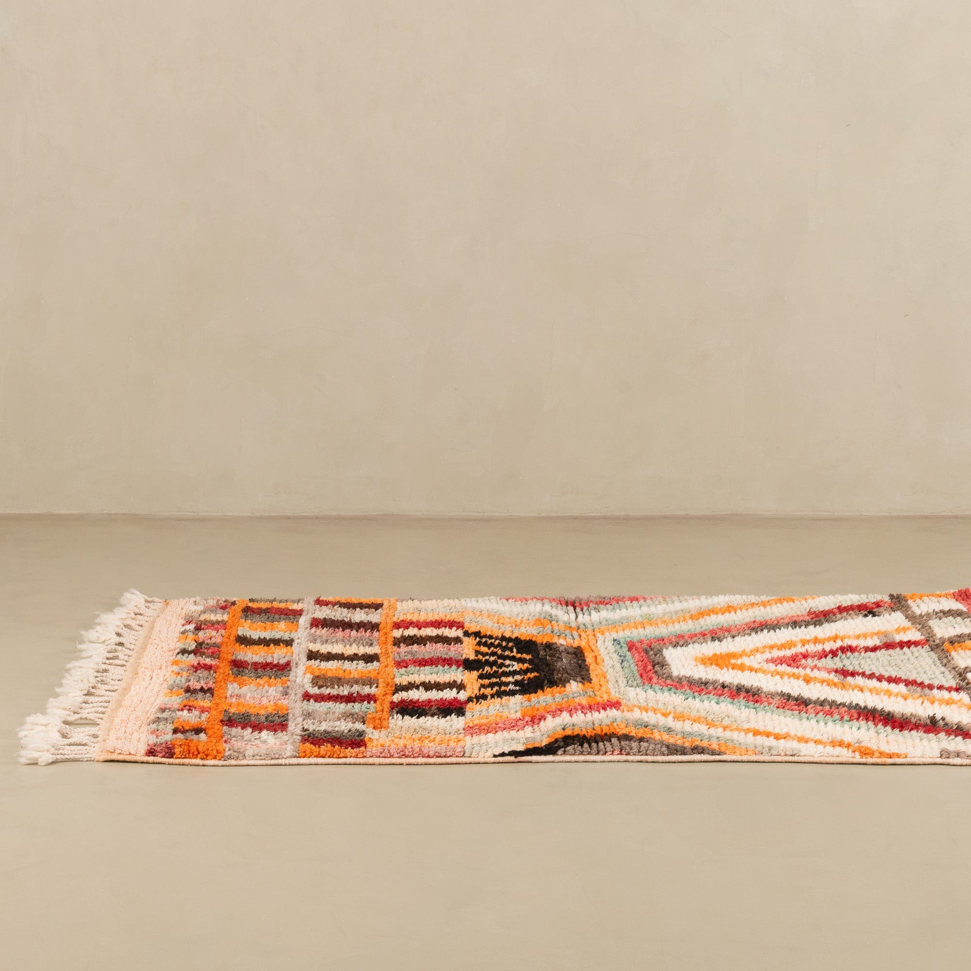 Dounia - vintage boujad rug - Benisouk