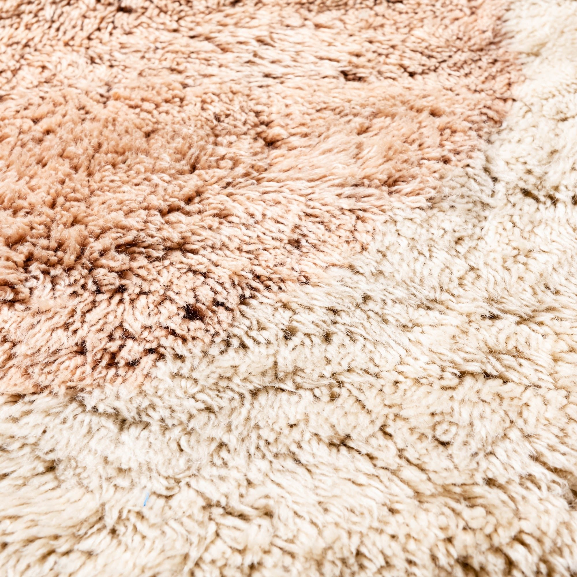 Dysmetria - Luxury Shag Moroccan Rug - Benisouk