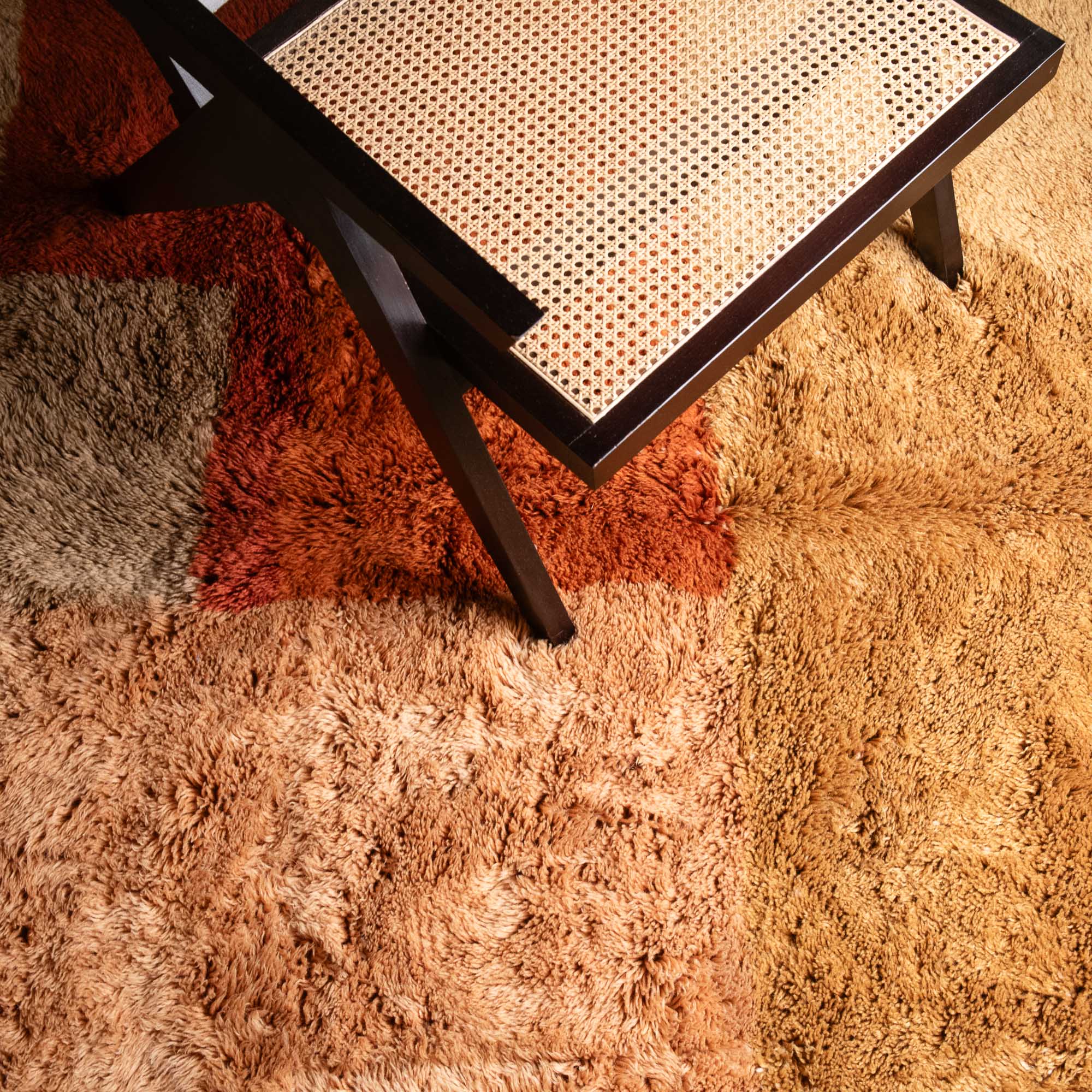 Elegance - Luxury Shag Moroccan Rug - Benisouk