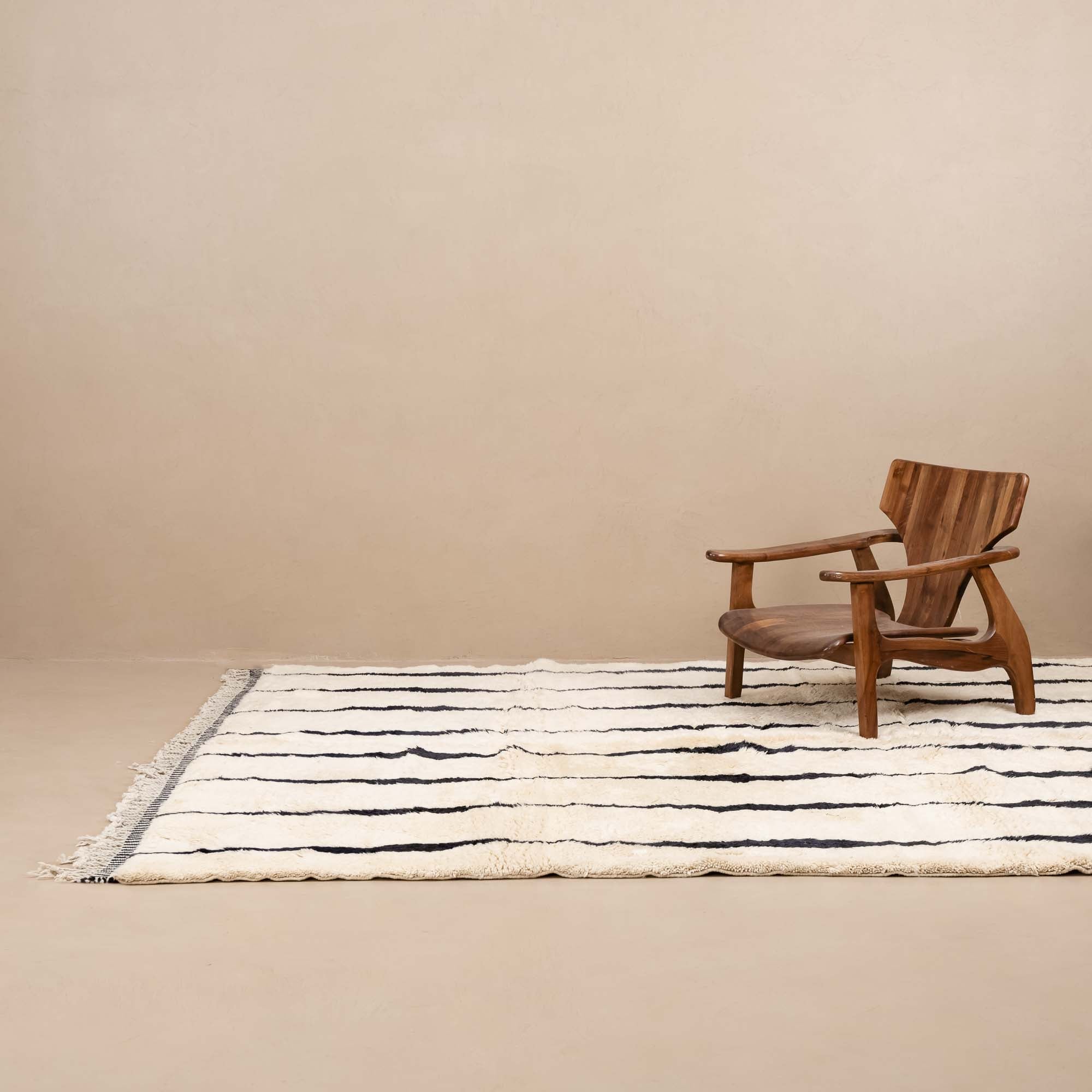 Elegant Rhythm - Luxury Shag Moroccan Rug - Benisouk