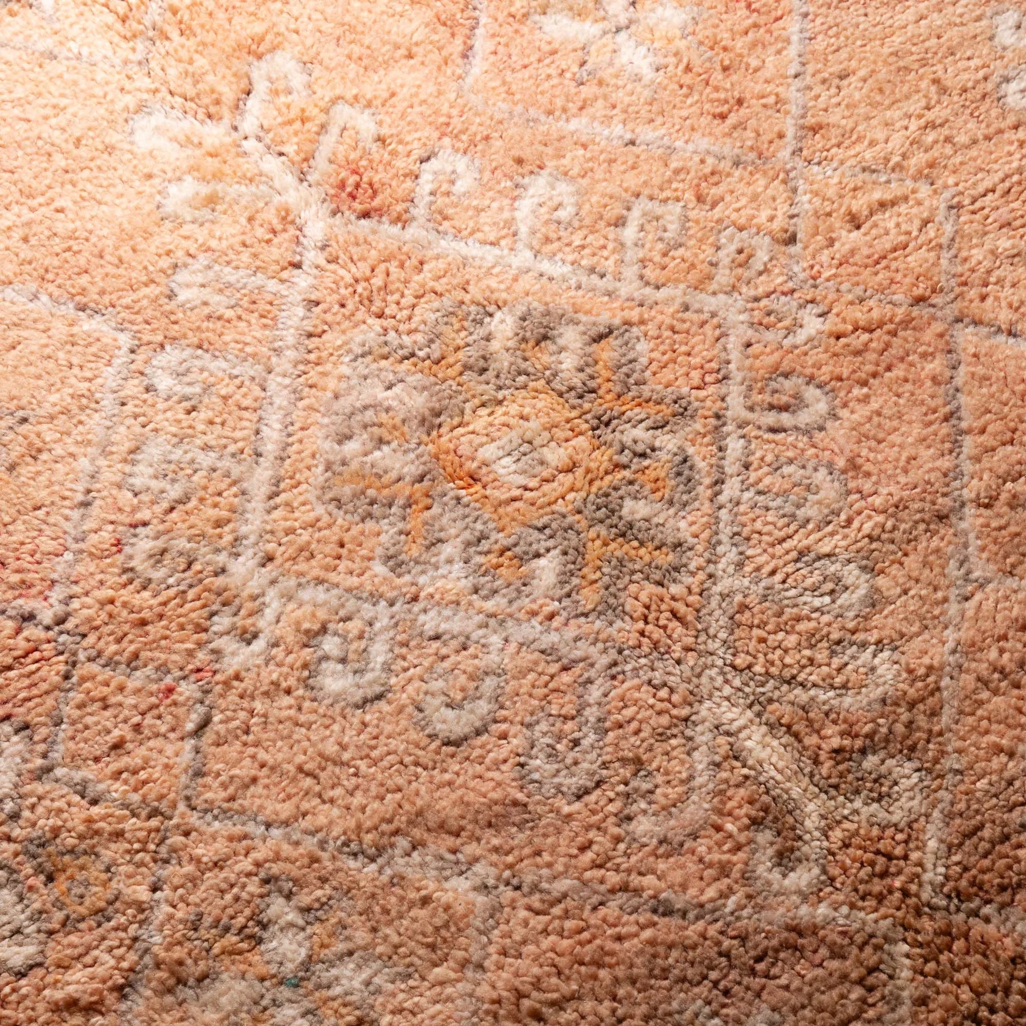 Fadil - vintage boujad rug - Benisouk