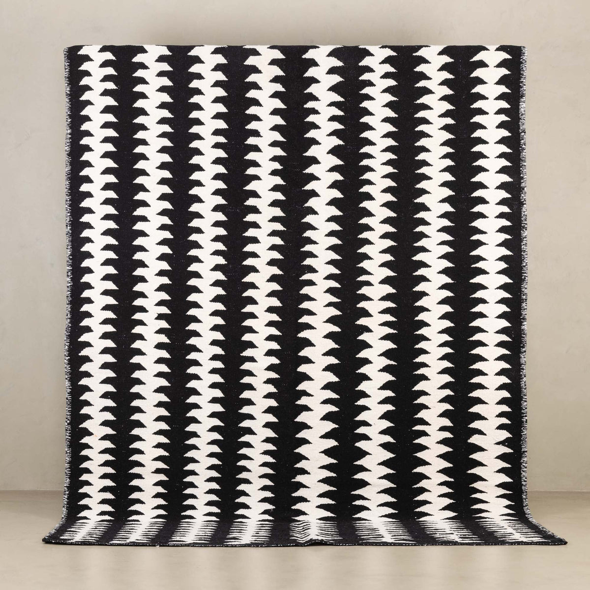 Fadma - taznakht kilim rug - Benisouk