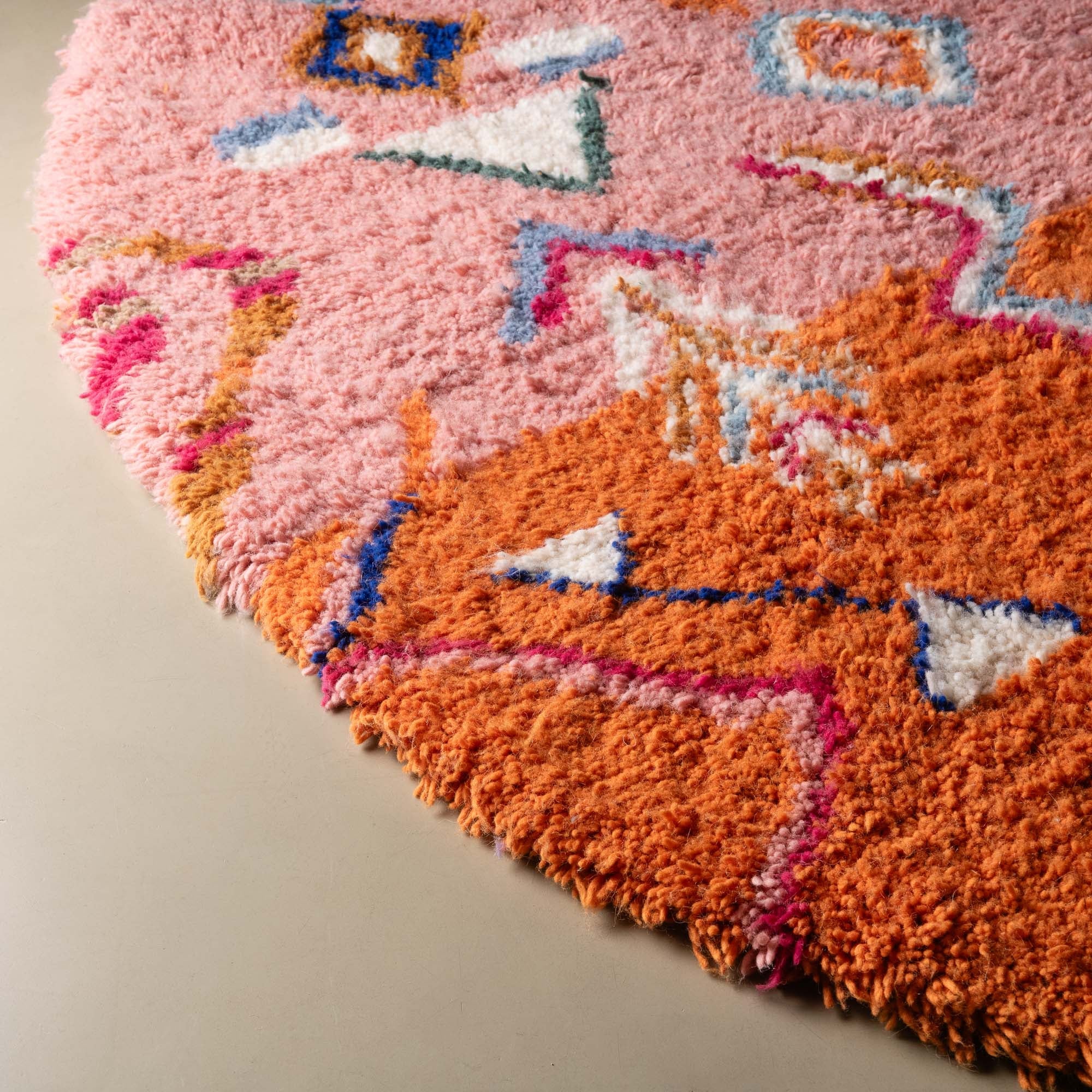 Farah Round - Shag Moroccan rug - Benisouk