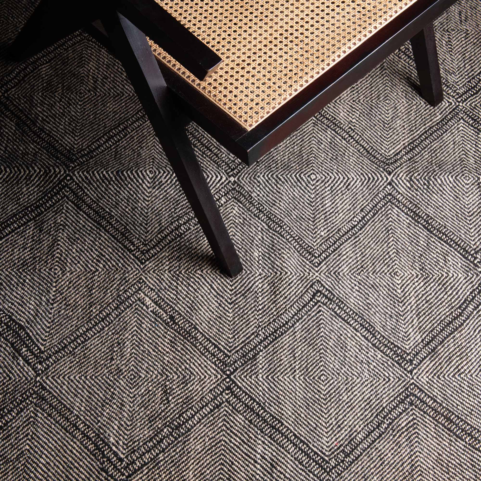 Fatma - taznakht kilim rug - Benisouk