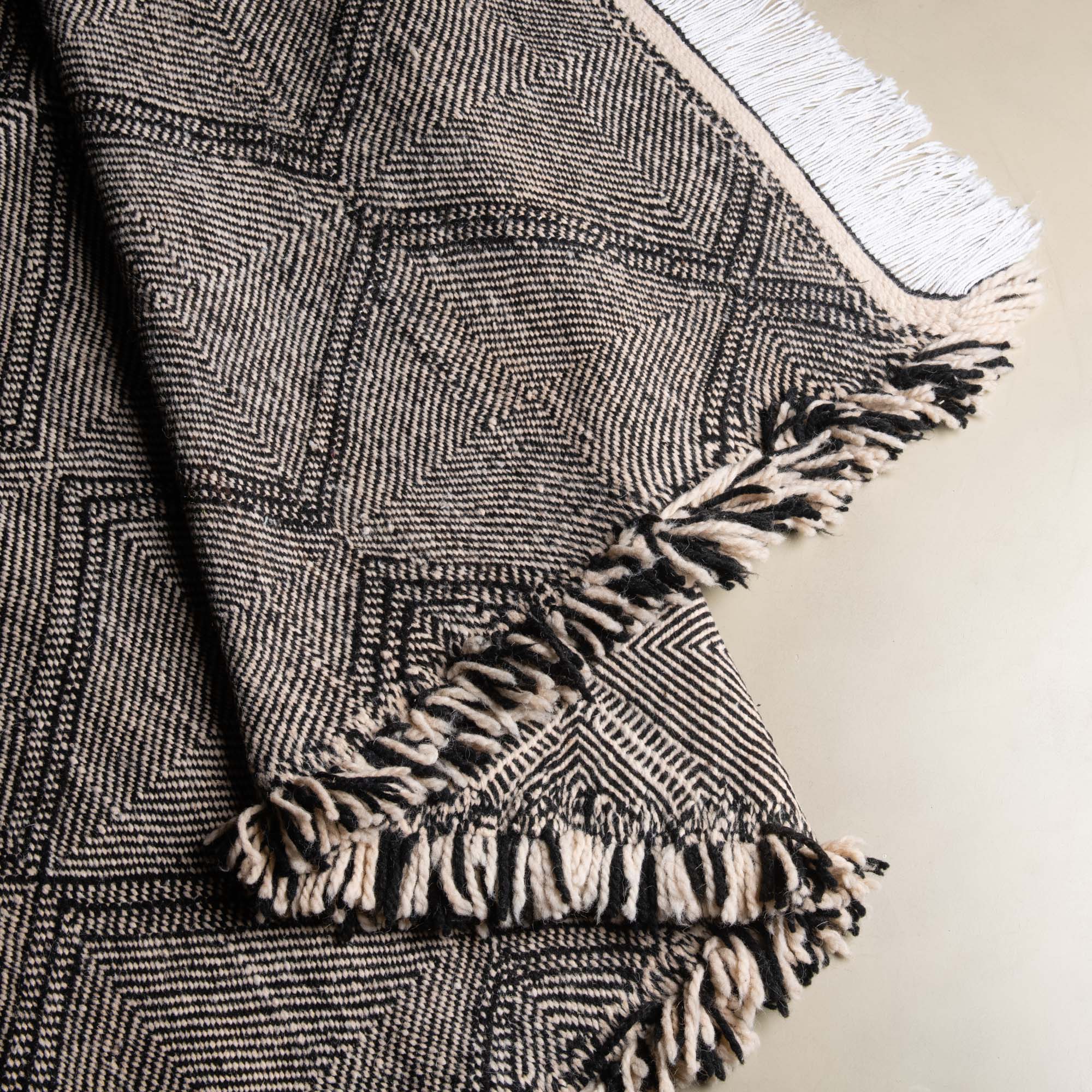 Fatma - taznakht kilim rug - Benisouk