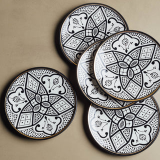 Fez Dinner Plate Black - Moroccan Dinnerware Adorned with 12 Carat Gold Accents - Benisouk